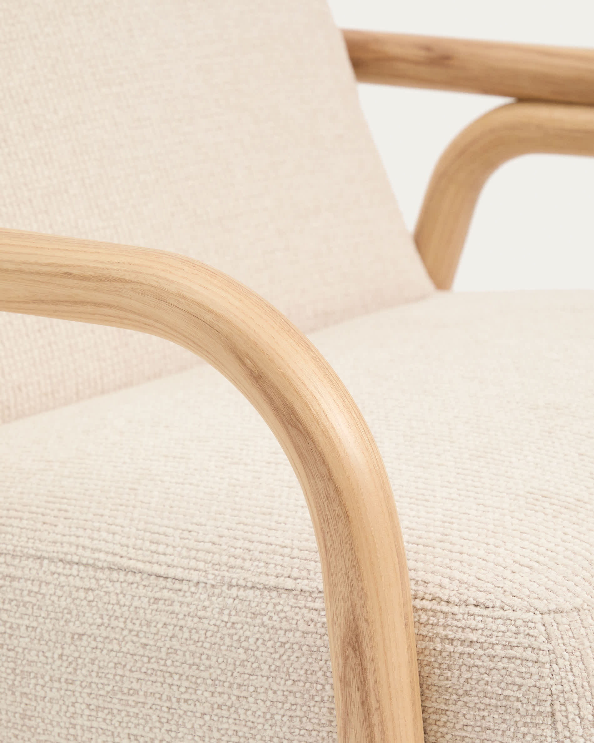 Sylo armchair in beige chenille and solid ash wood with natural-coloured finish FSC 100%