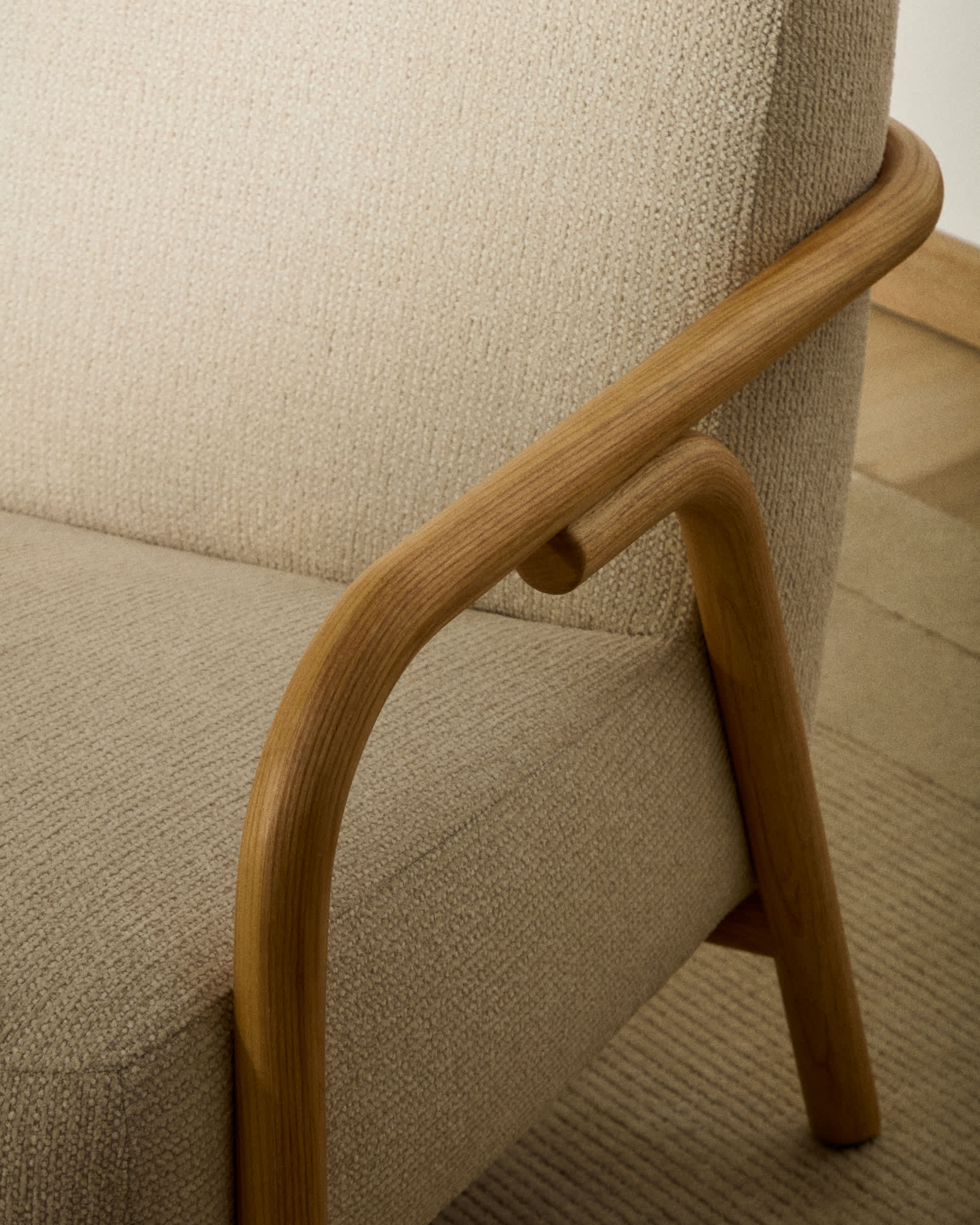 Sylo armchair in beige chenille and solid ash wood with natural-coloured finish FSC 100%