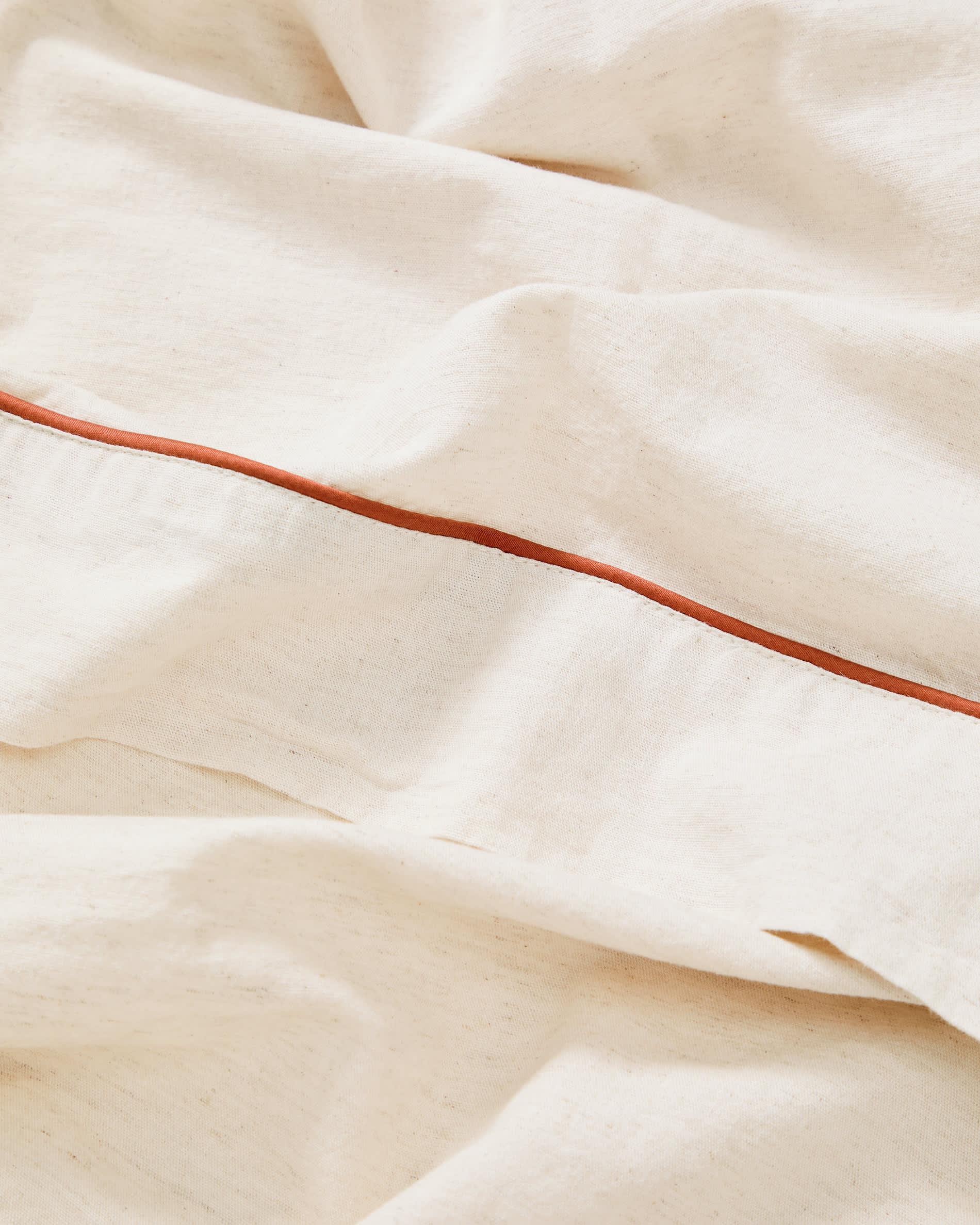Virelda top sheet in cotton and linen with contrasting scalloped edge for 150/160 cm bed