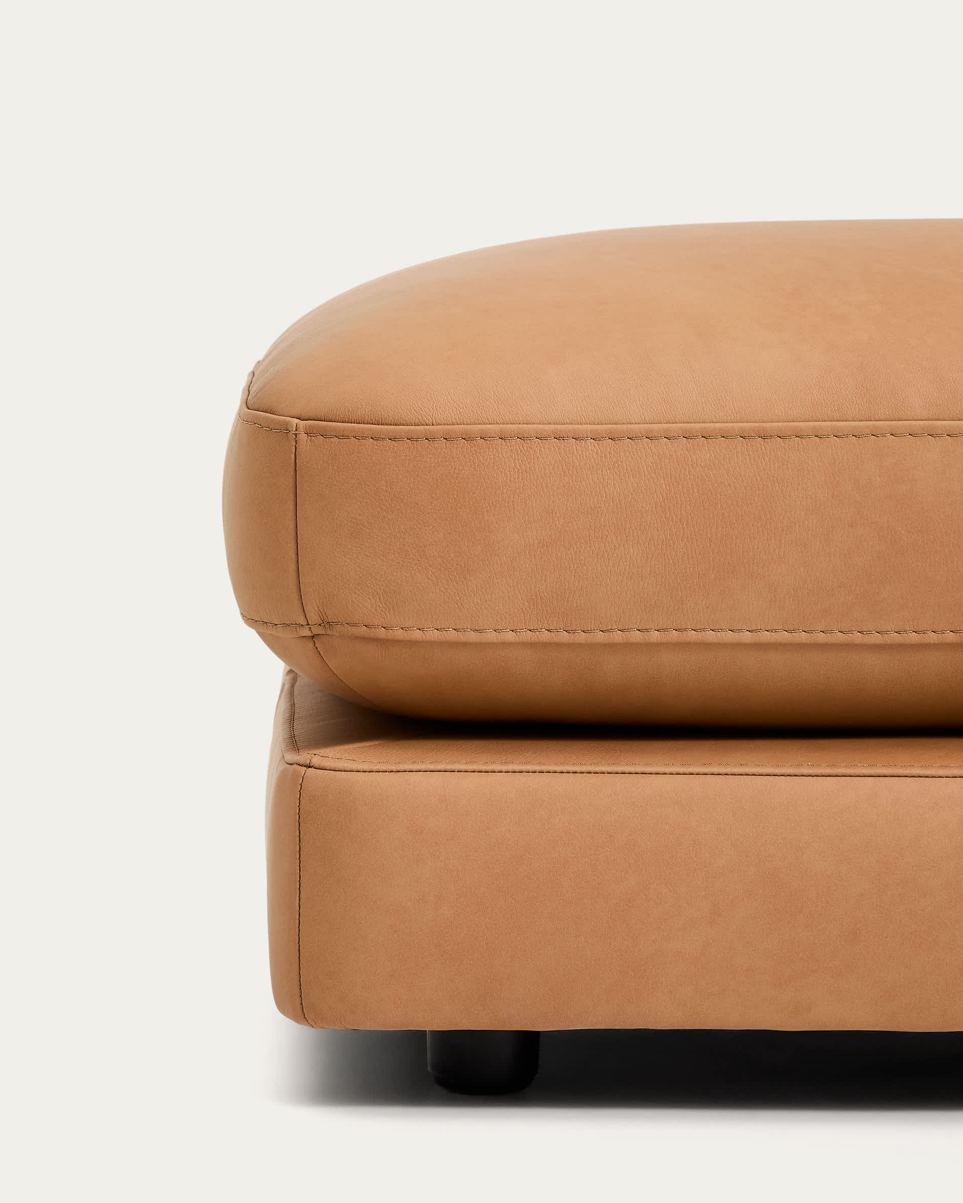 Gala brown leather footrest 90 x 90cm