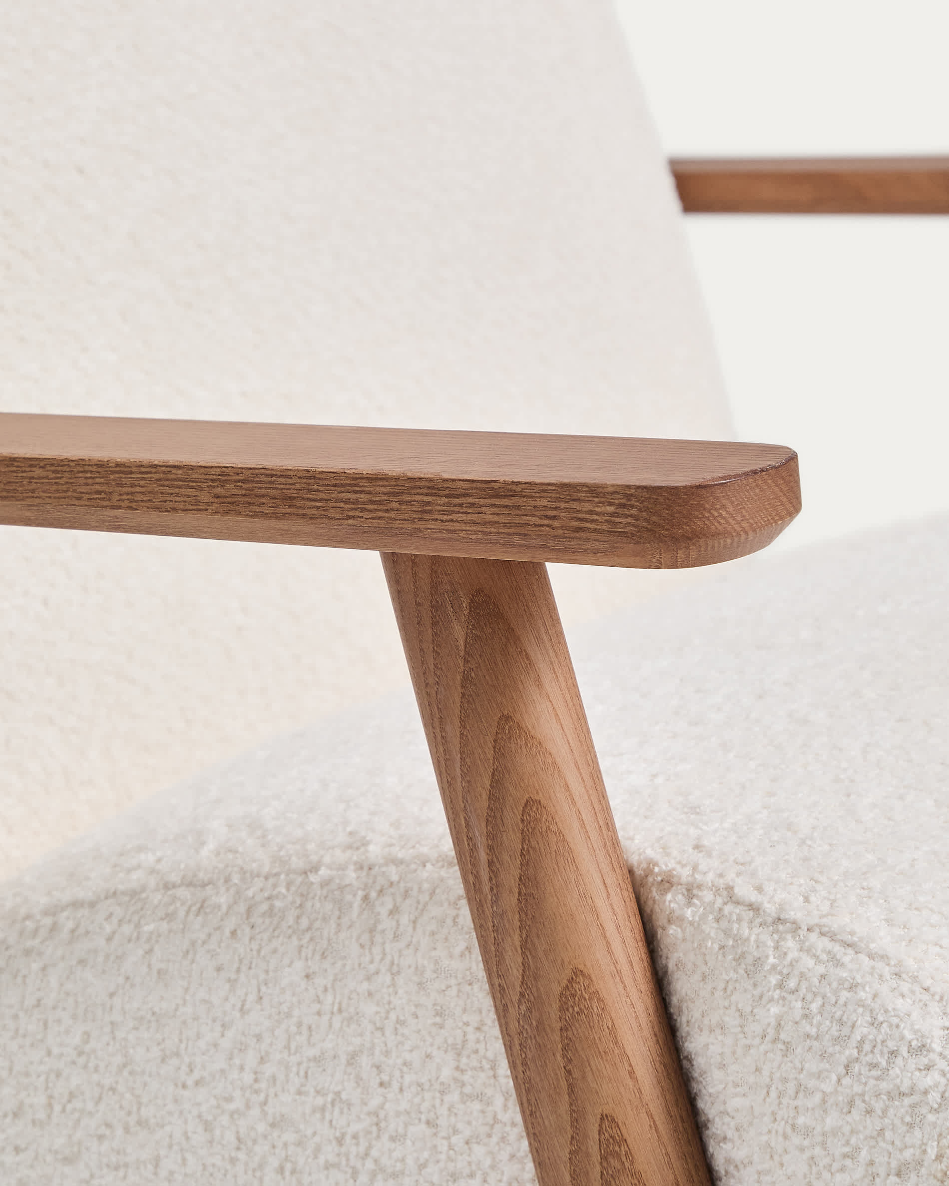 Meghan fire-retardant armchair in ecru bouclé and solid ash wood with walnut-coloured finish FSC Mix Credit