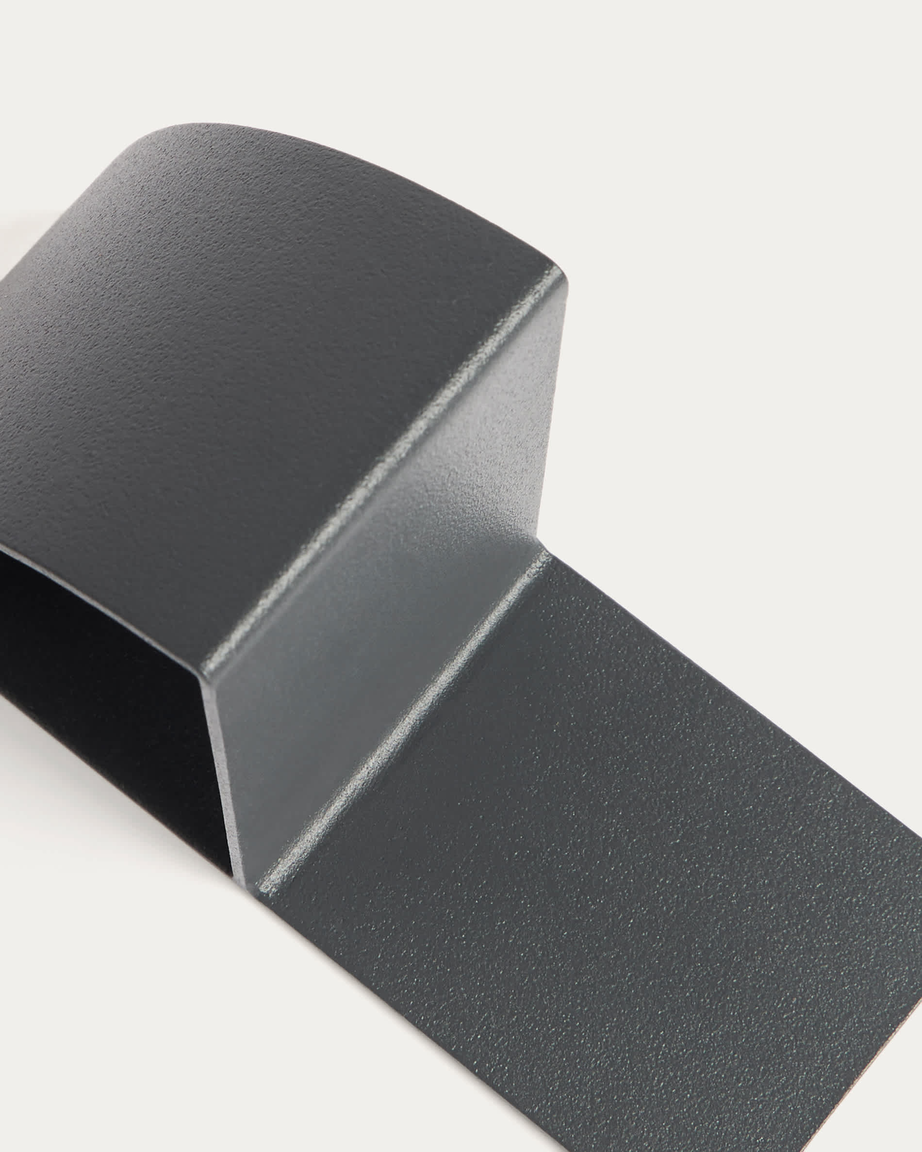 Mistra Black iron bookend