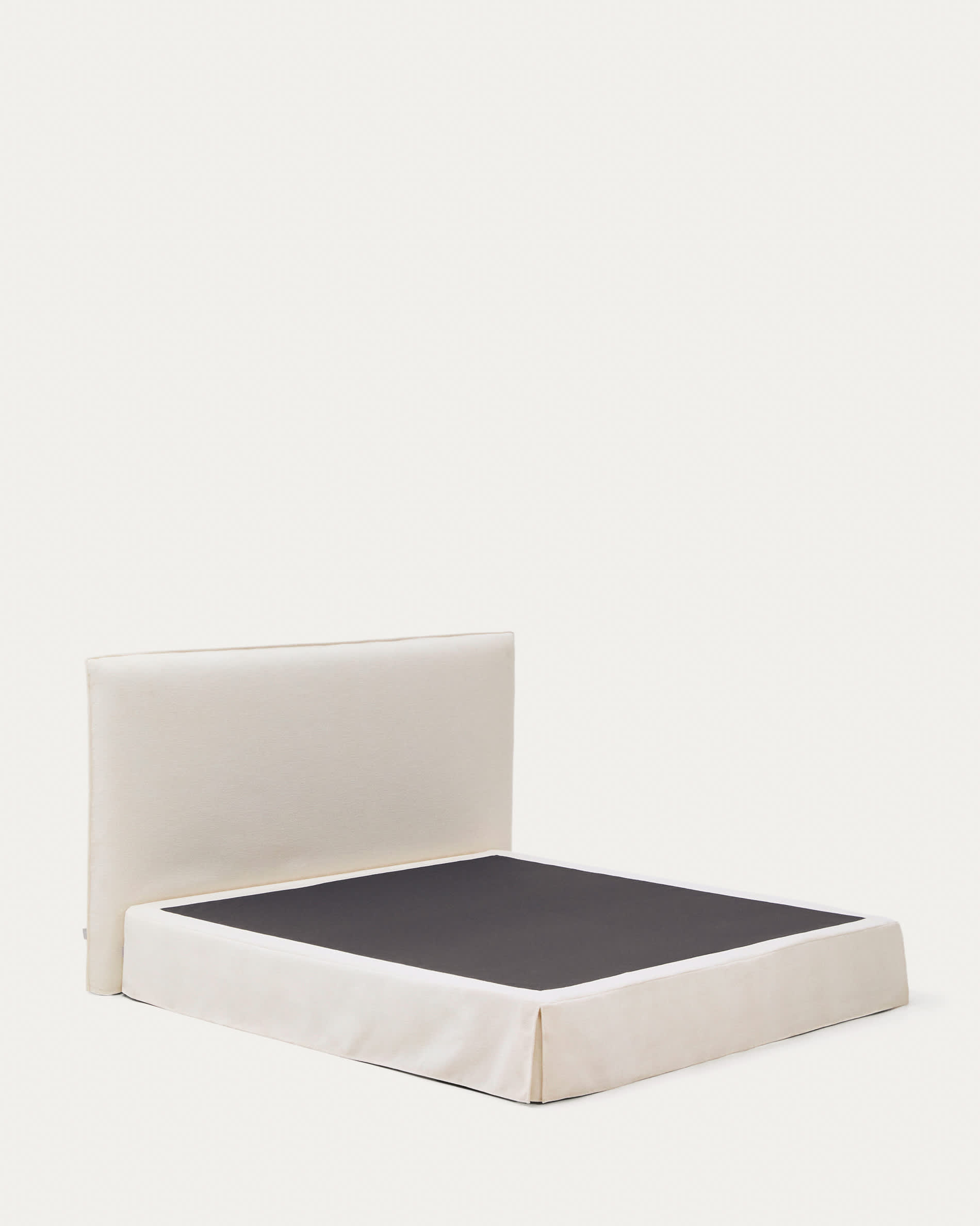 Jaira white chenille bed with removable cover for 180x200cm mattress FSC Mix Credit