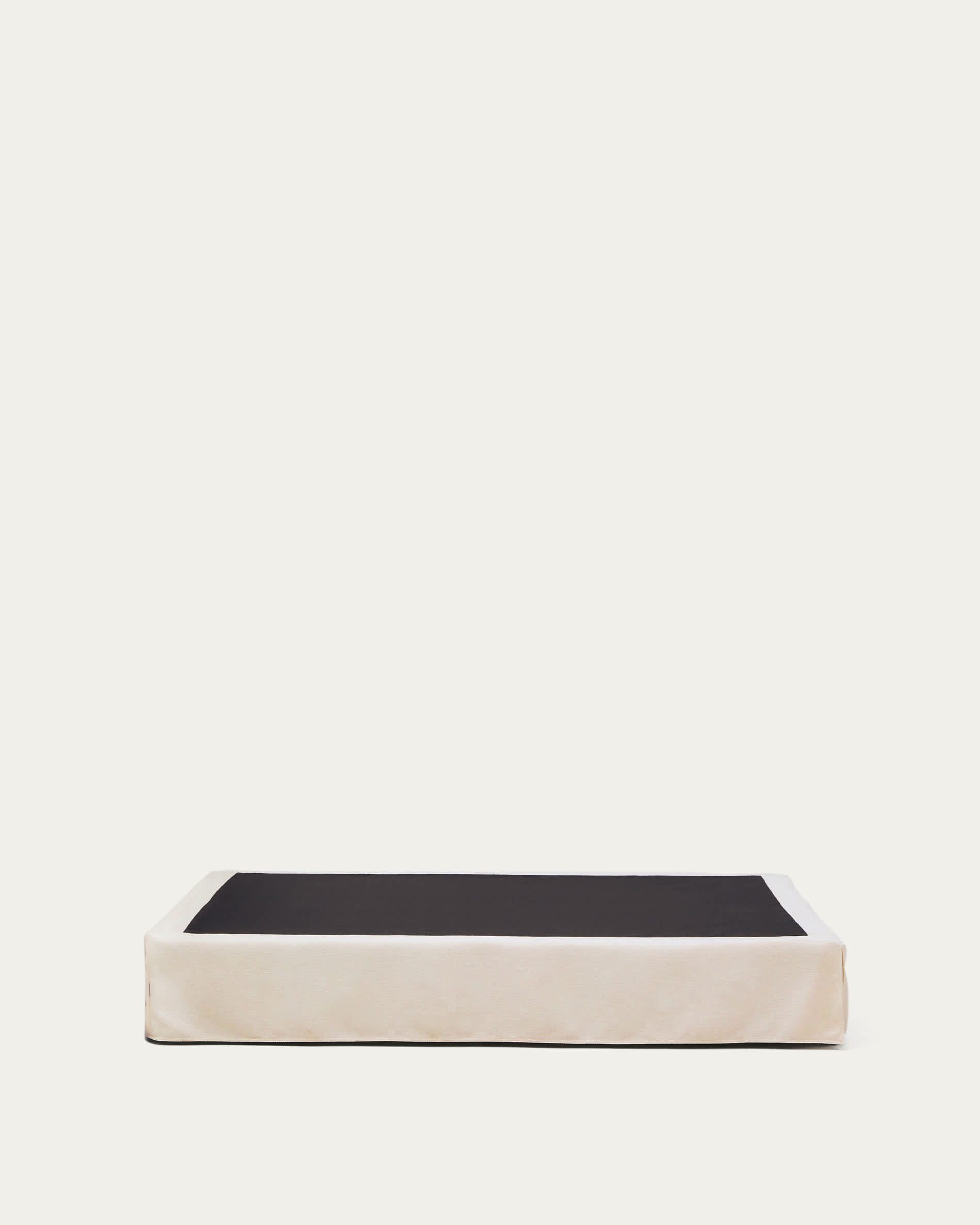 Jaira bed base with removable cover in white chenille for 160 x 200cm mattress