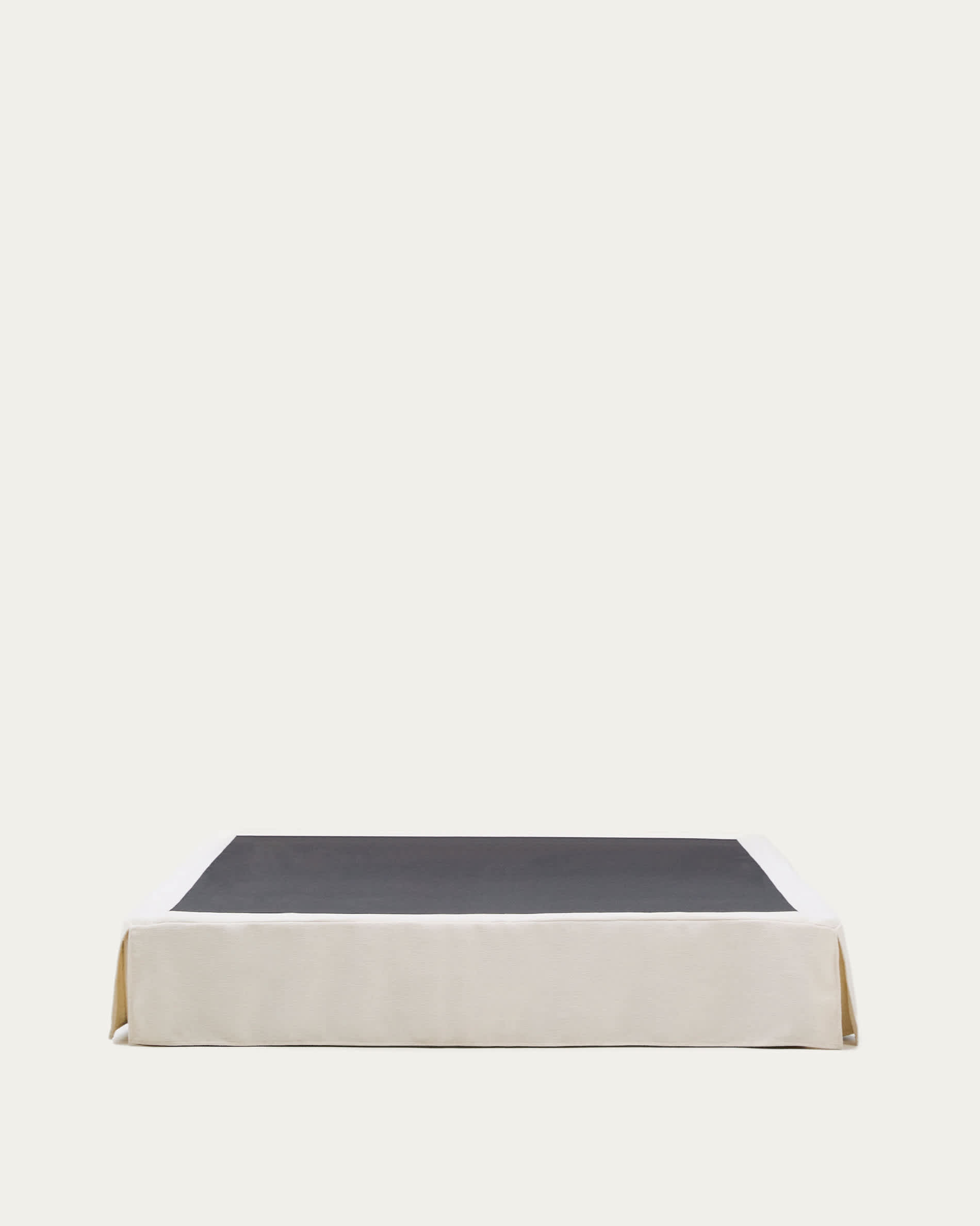 Jaira bed base with removable cover in white chenille for 180 x 200cm mattress