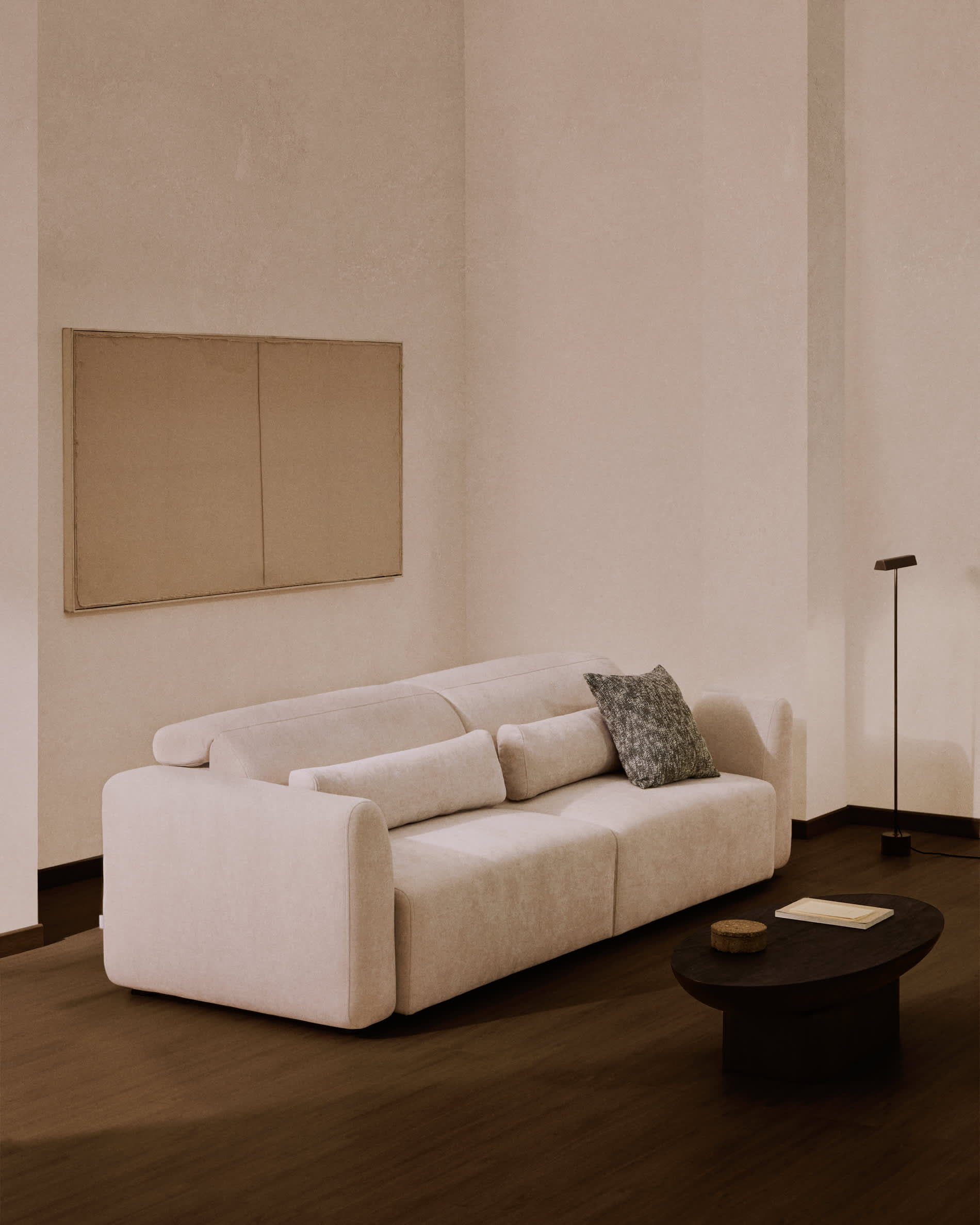 Lares 4-seater sofa with motorised sliding seats and reclining headrest in beige chenille 290cm