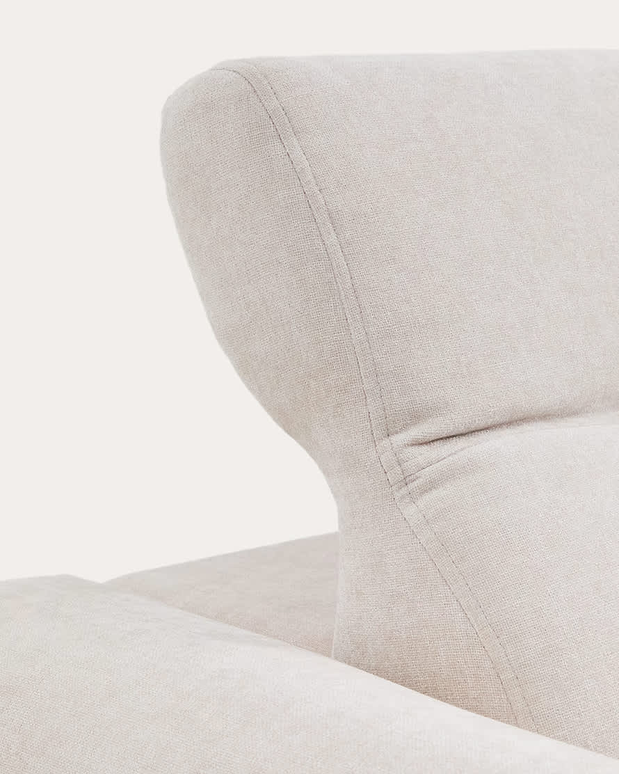 page.sofas.collections_name.lares