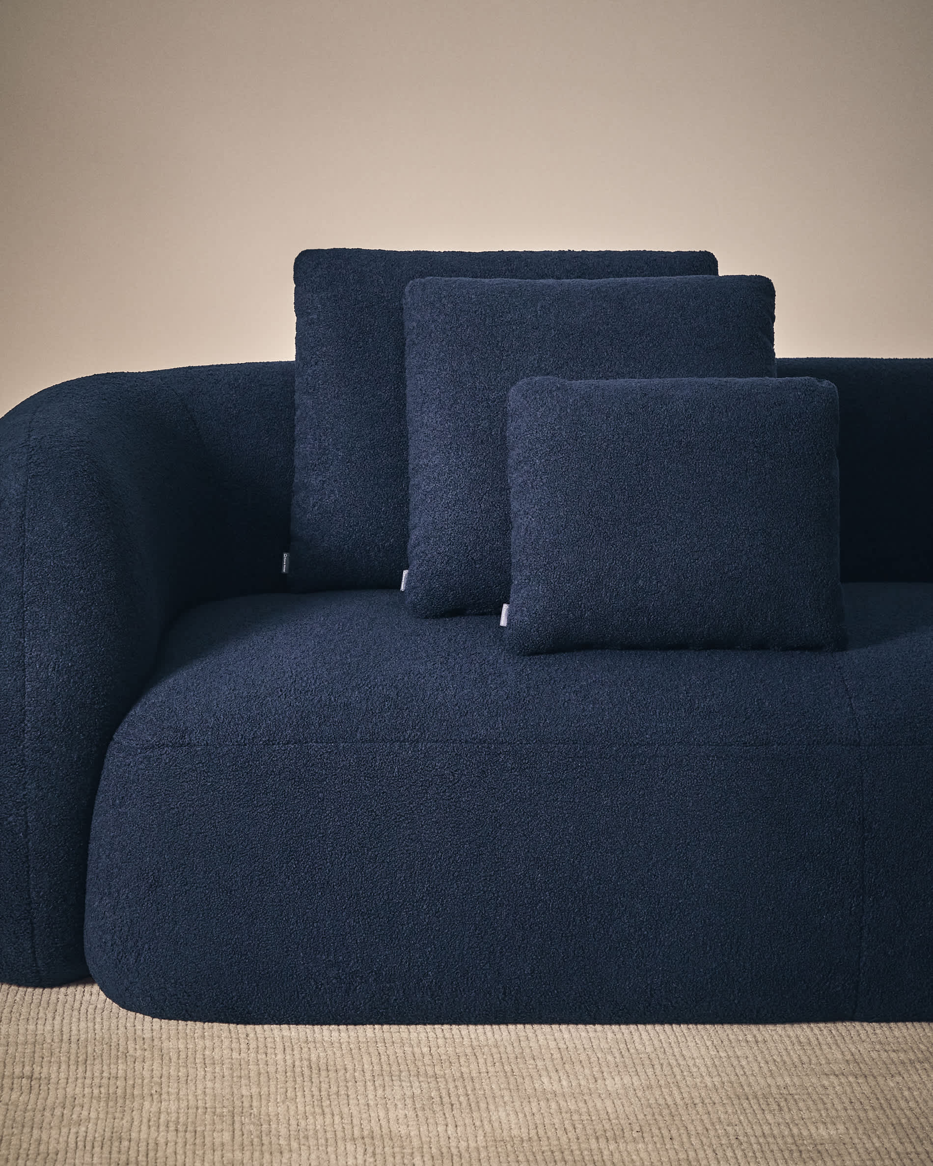 Martina navy blue bouclé cushion 52 x 52 cm