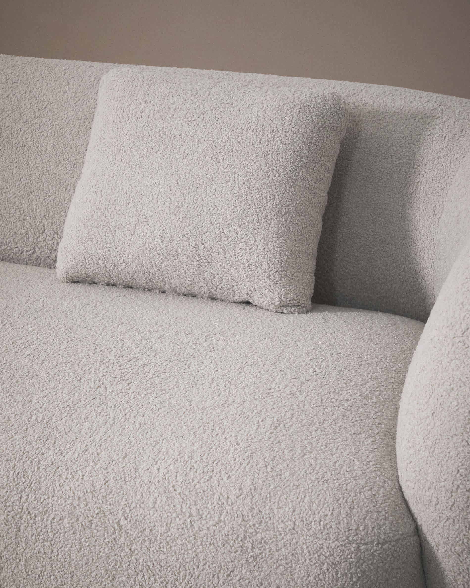 Martina grey bouclé cushion 52 x 52 cm