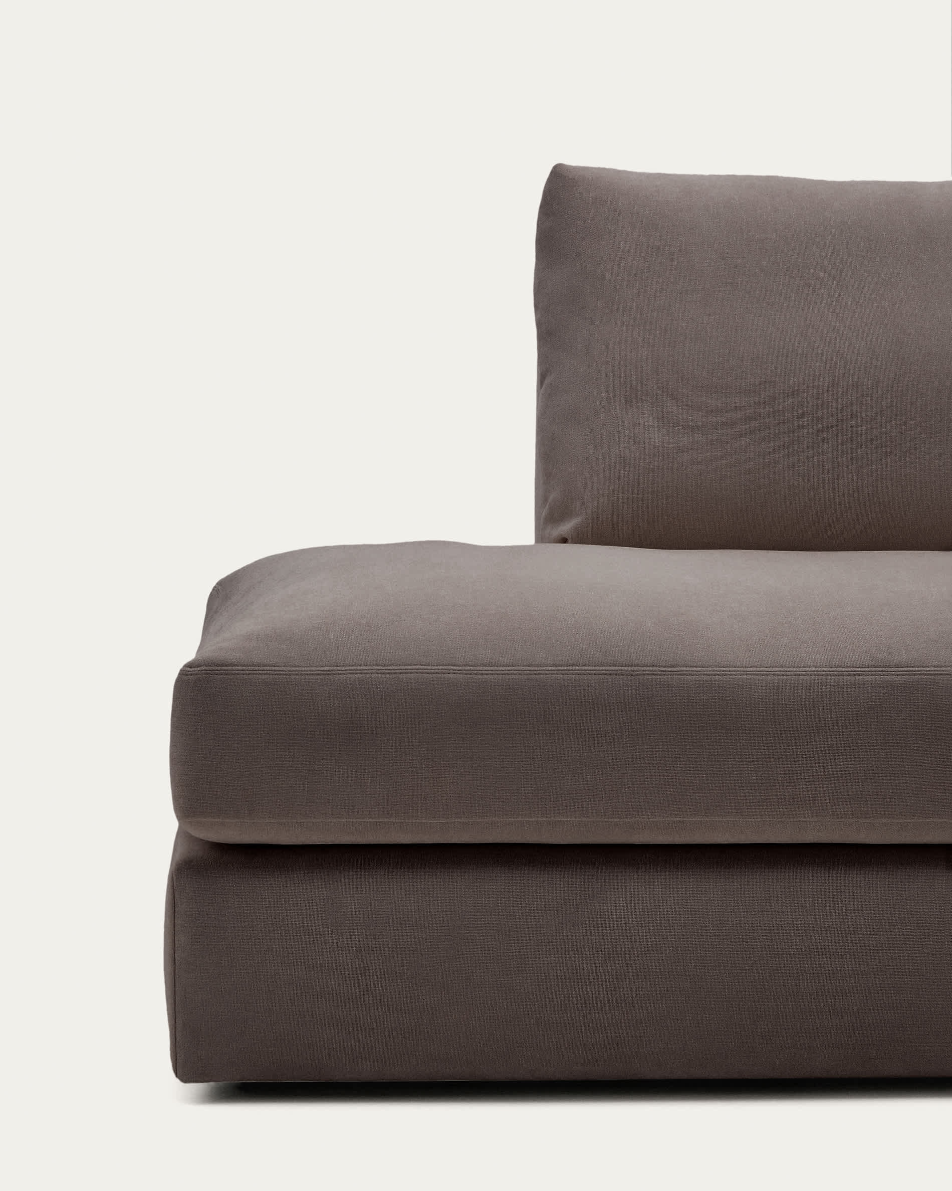 Alea dark brown chenille 5-seater modular sofa with right chaise longue and removable cover 340cm