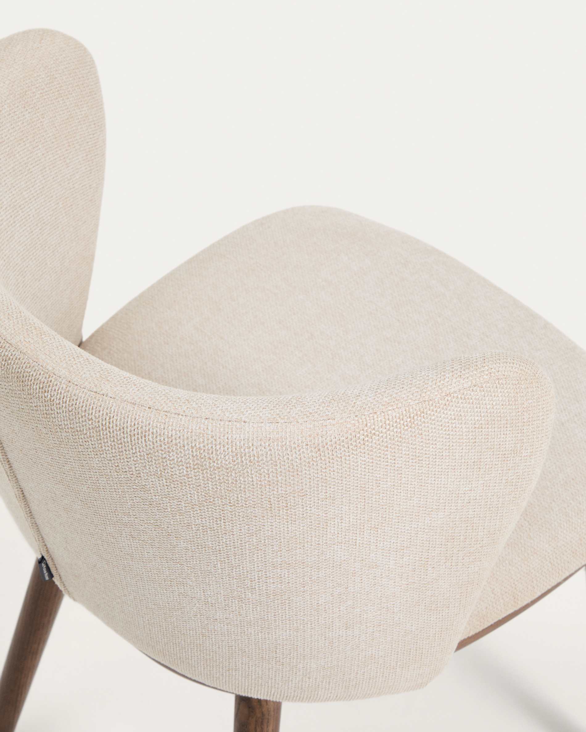 Ciselia beige chenille chair with solid ash wood legs with walnut-coloured finish FSC Mix Credit