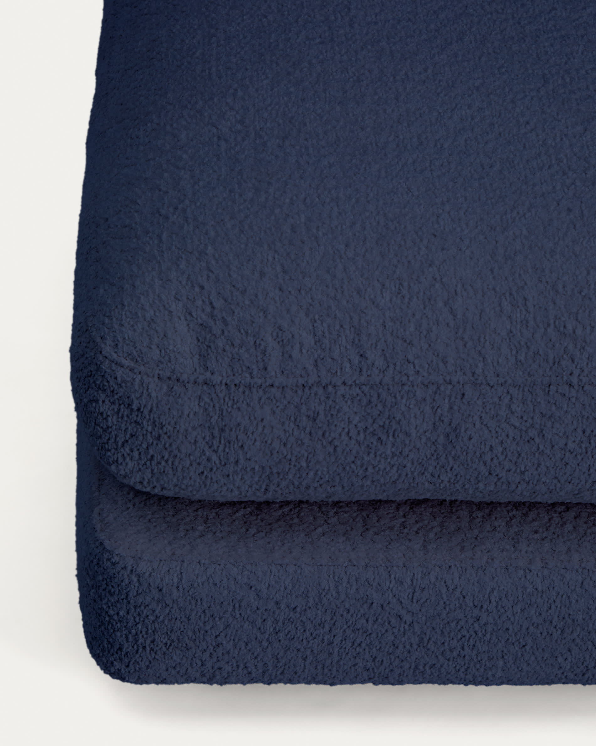 Gala blue fire-retardant bouclé footrest FSC Mix Credit 90 x 90cm