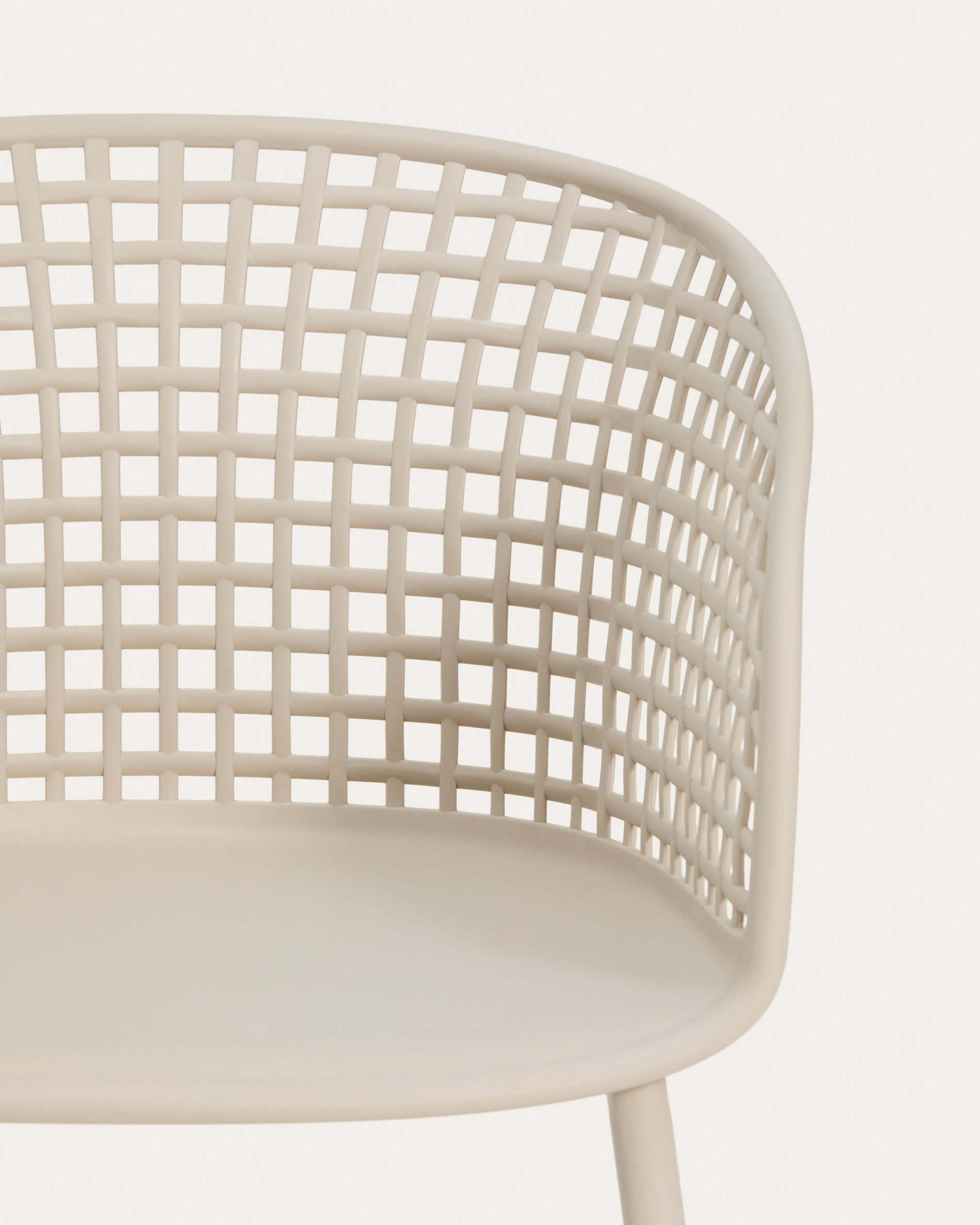 Tenaro beige plastic outdoor chair with steel structure