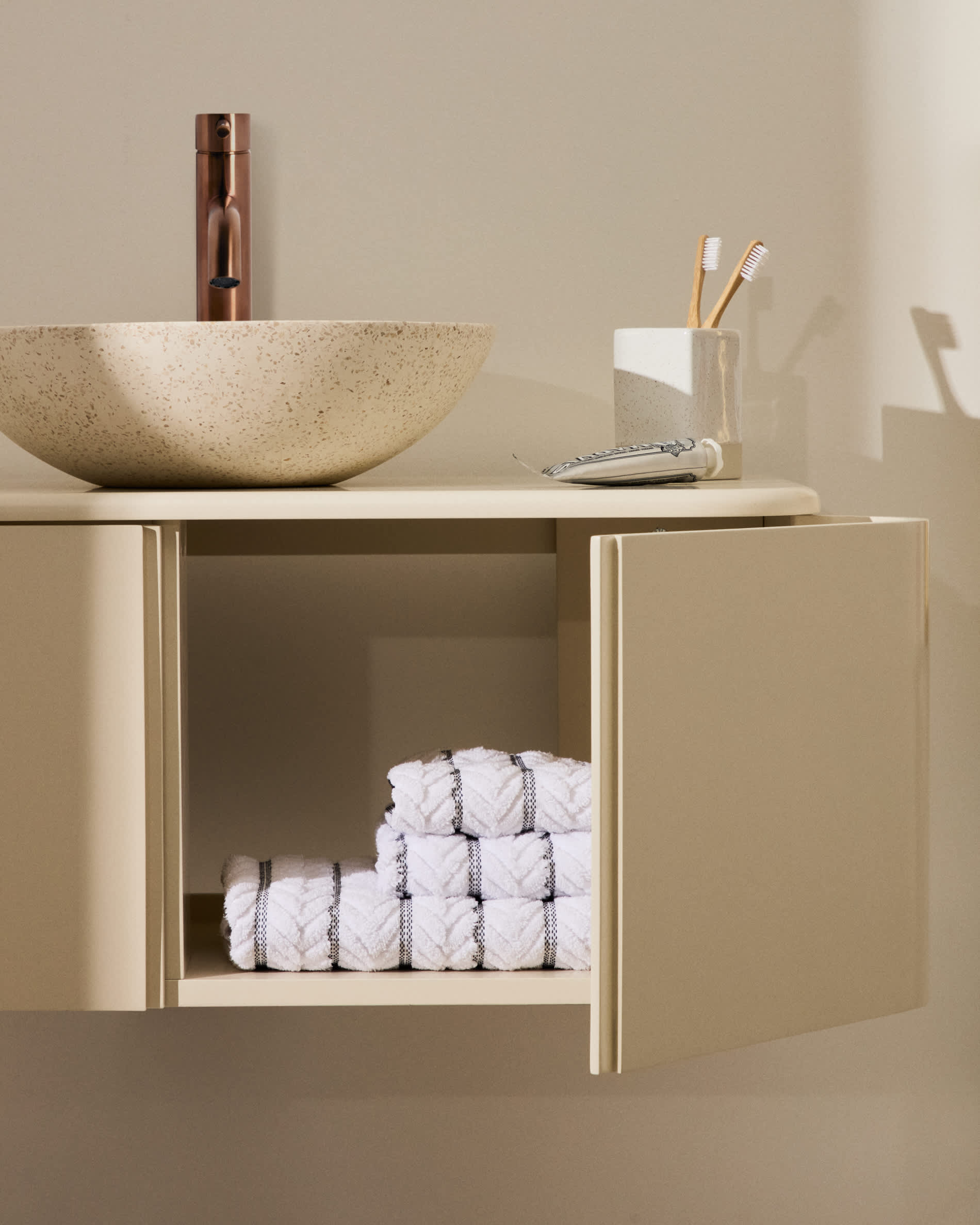 Salaya bathroom furniture in lacquered beige ash laminated plywood 90 x 45 cm
