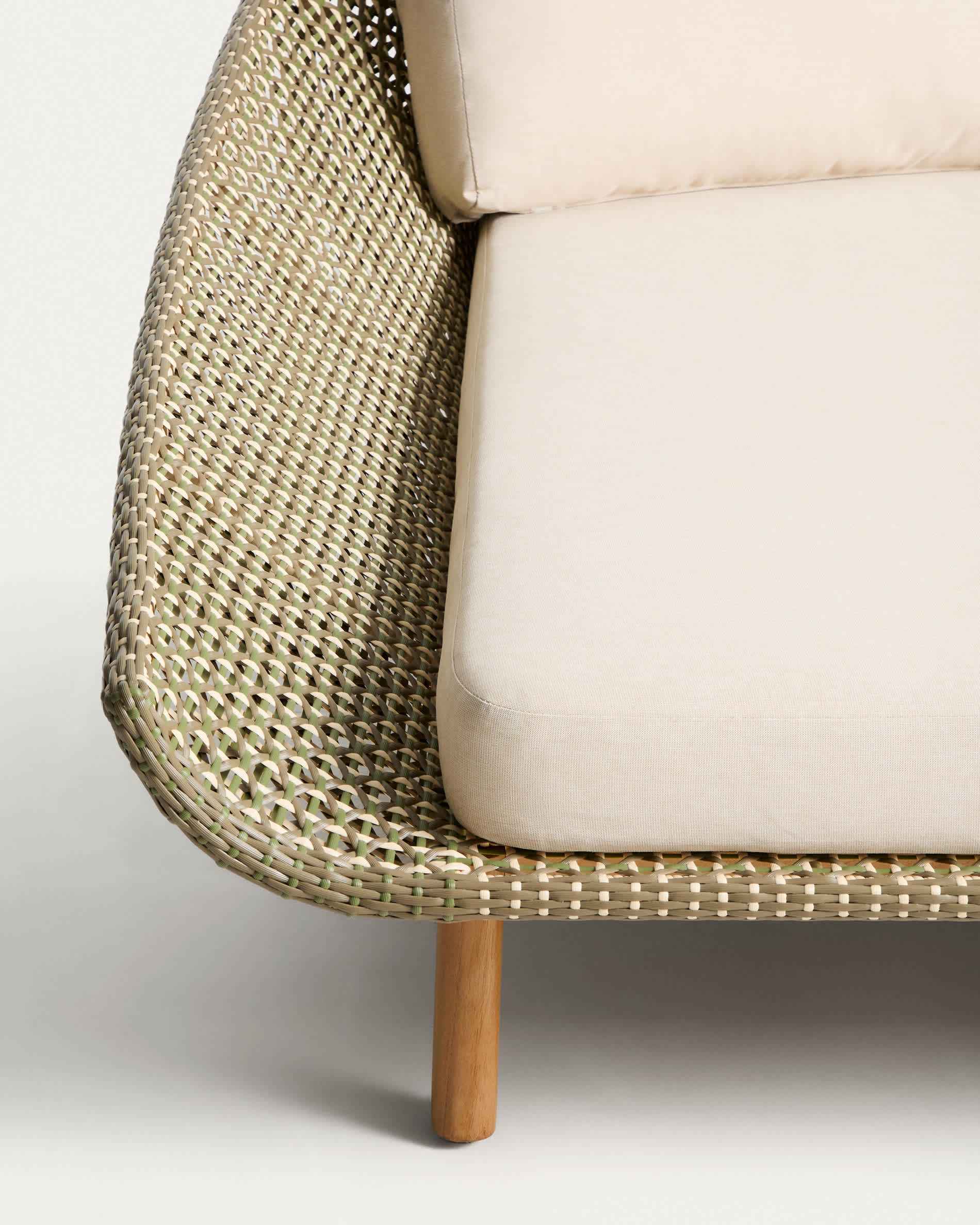 Olbia double sun lounger in synthetic rattan and FSC 100% solid teak wood