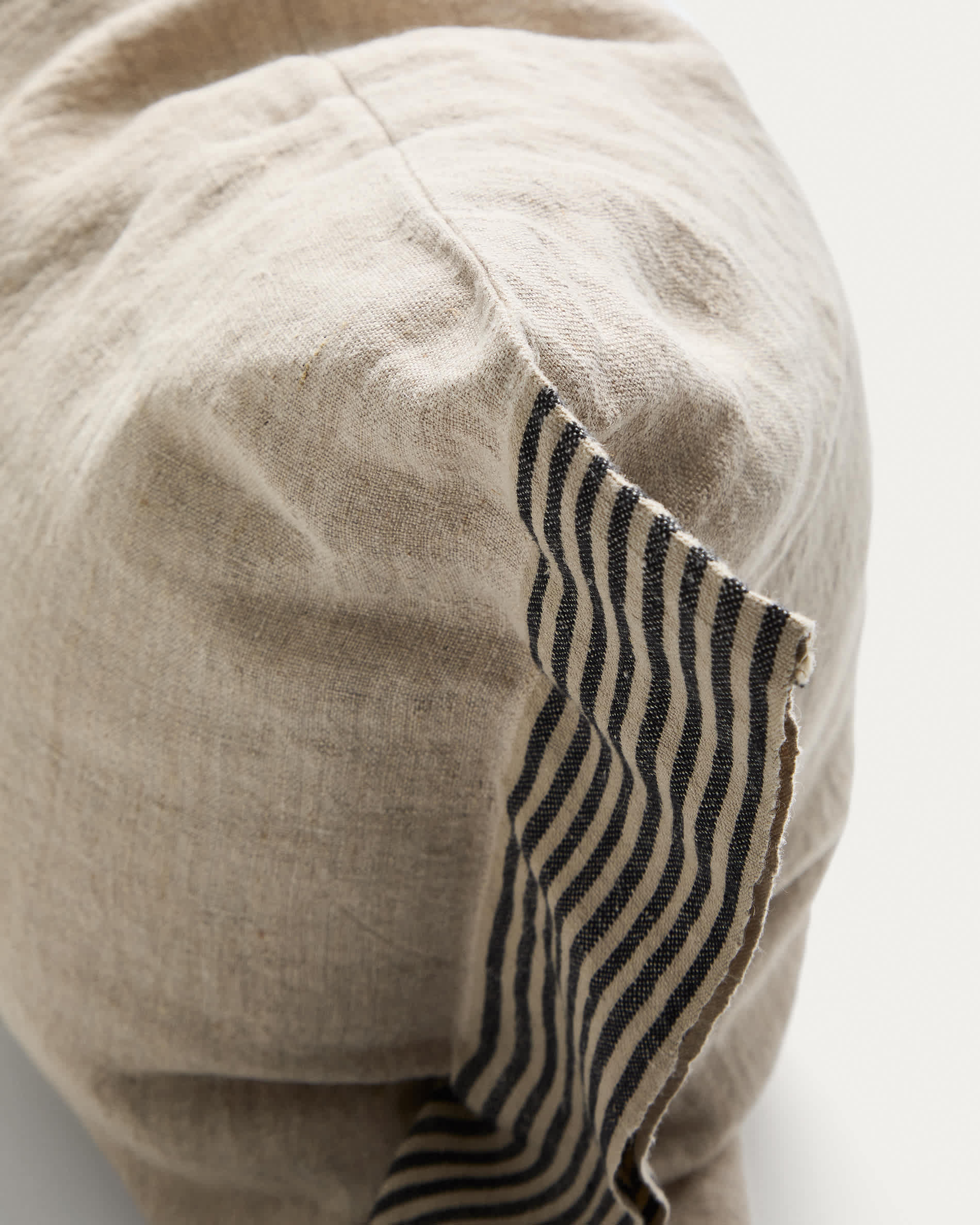 Disea beige linen cushion cover with black striped detail 40 x 60 cm