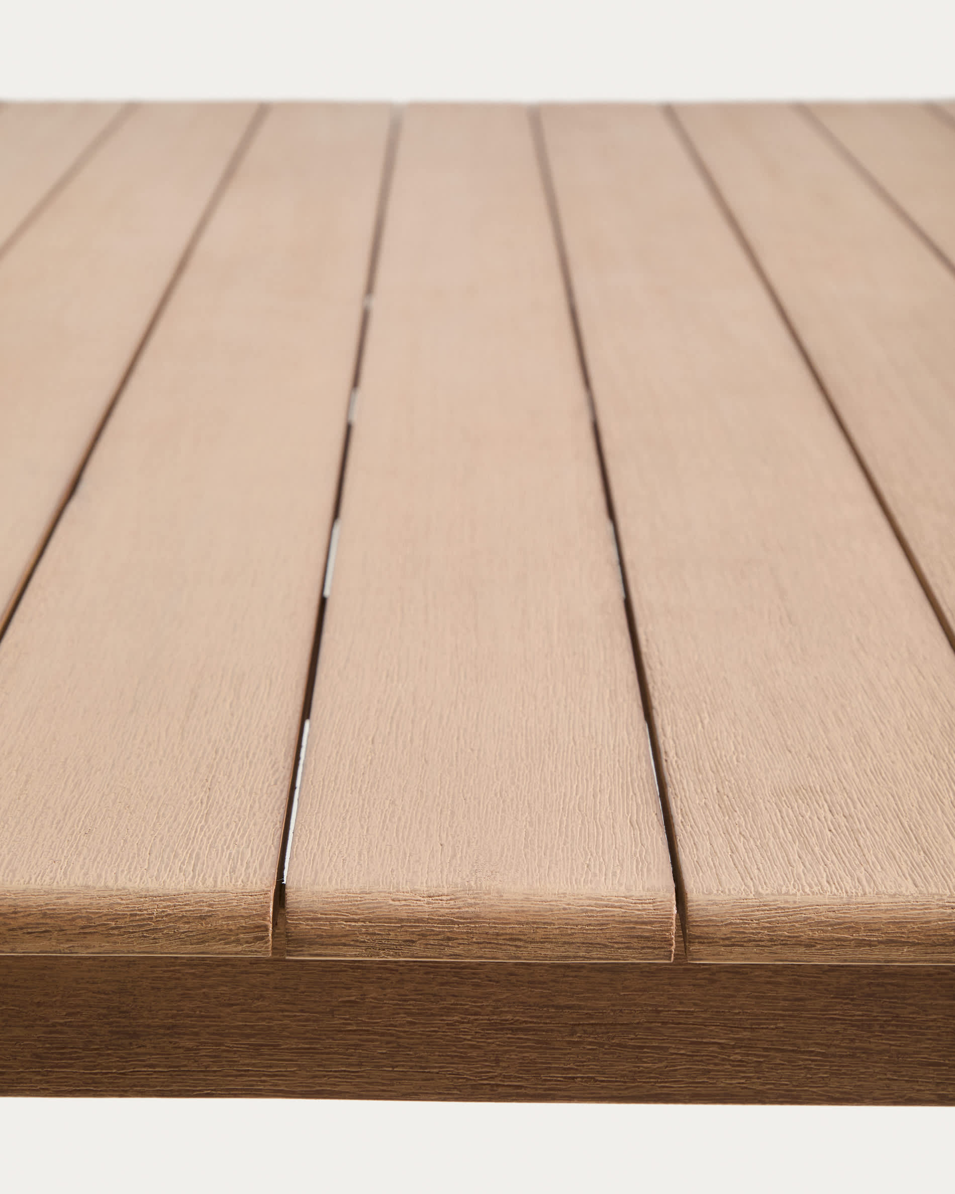 Sori table in FSC 100% solid acacia wood 240 x 100cm