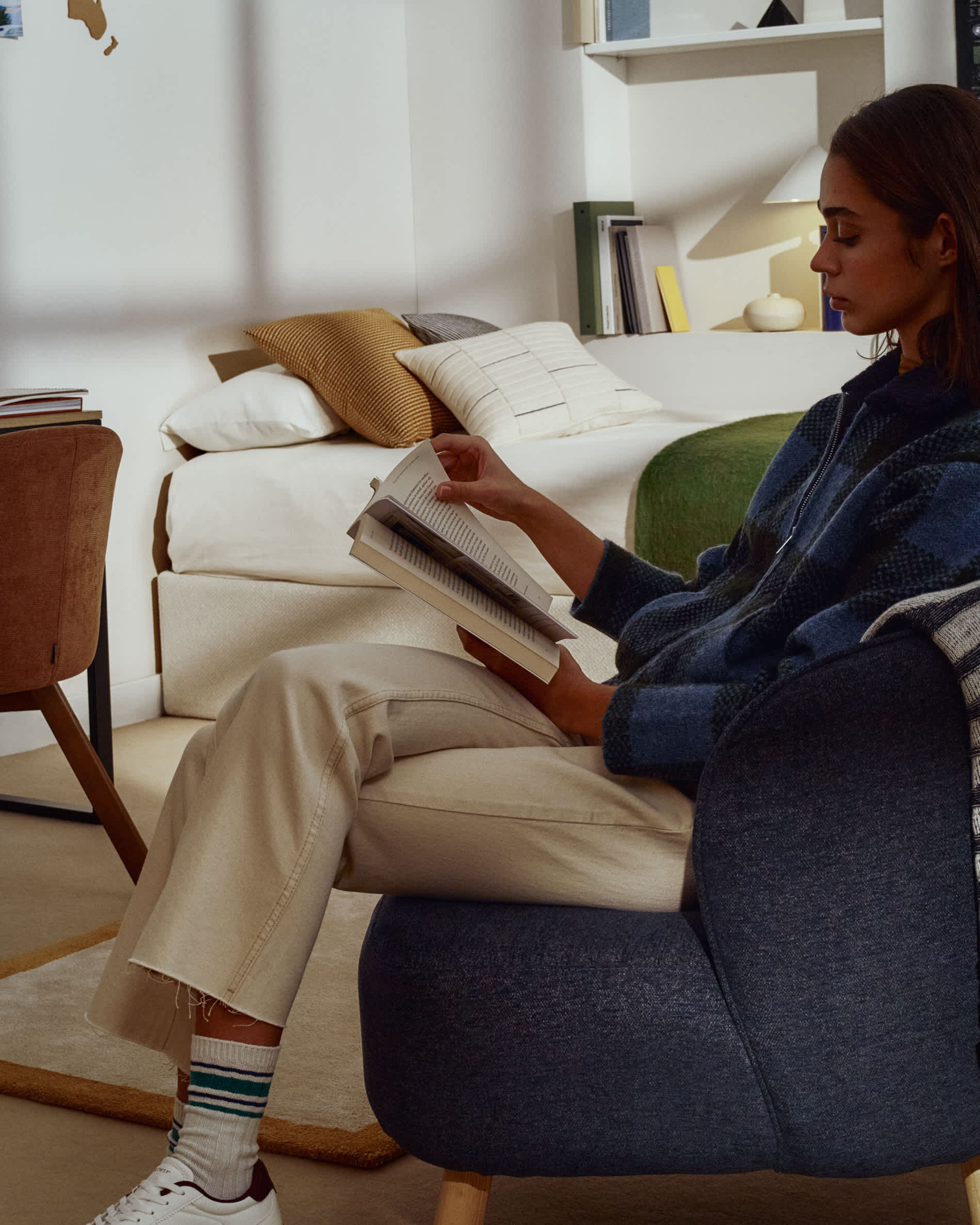 II - BUTACA ULIT AZUL LIBRO