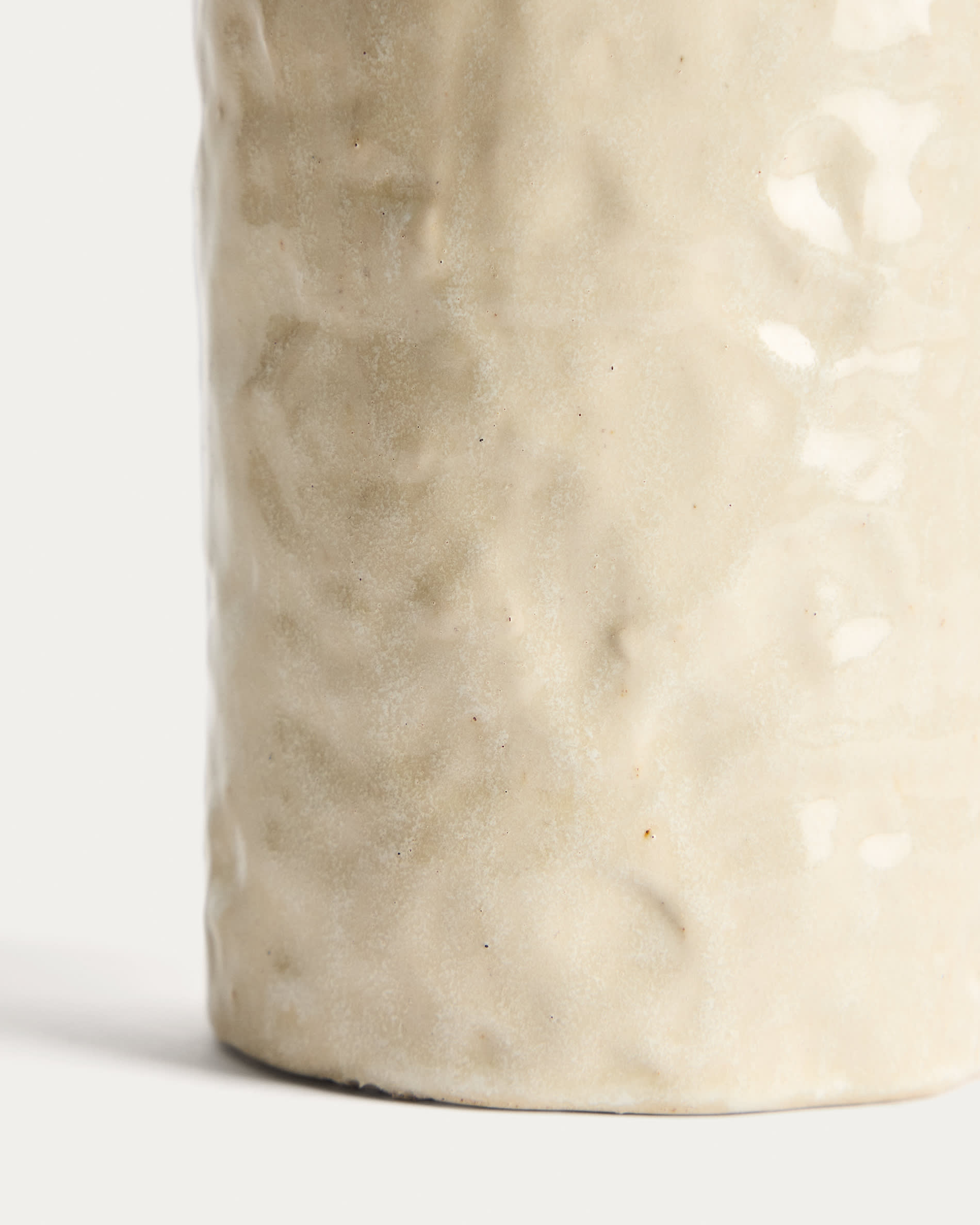 Belor white ceramic pot 22cm