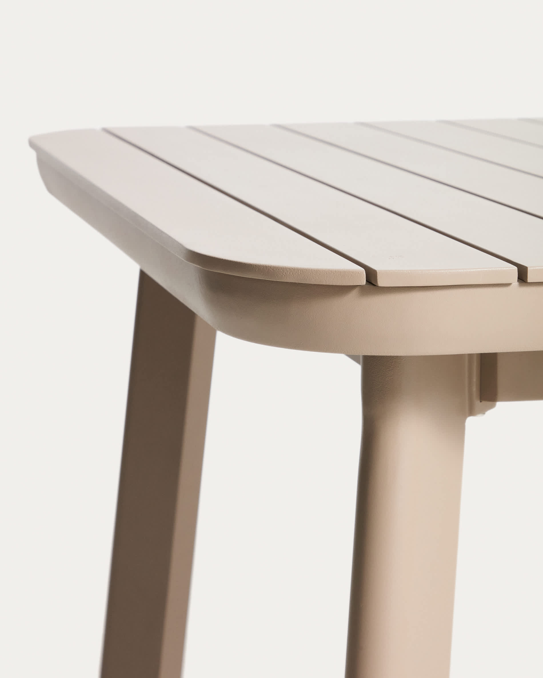 Izola extendable outdoor table in aluminium with taupe finish 220 (280) x 100 cm