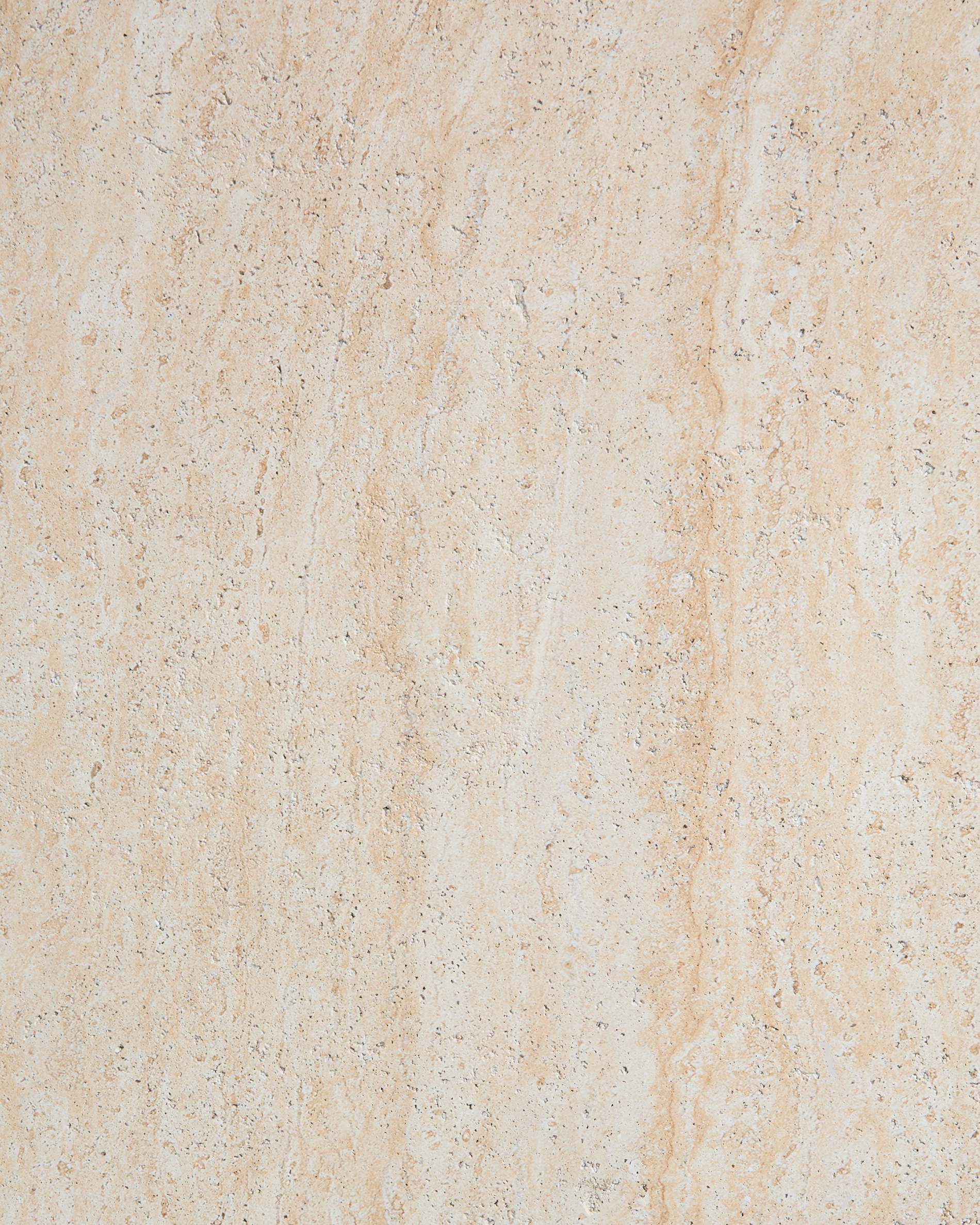 Drasi round concrete table with travertine-effect finish Ø122cm