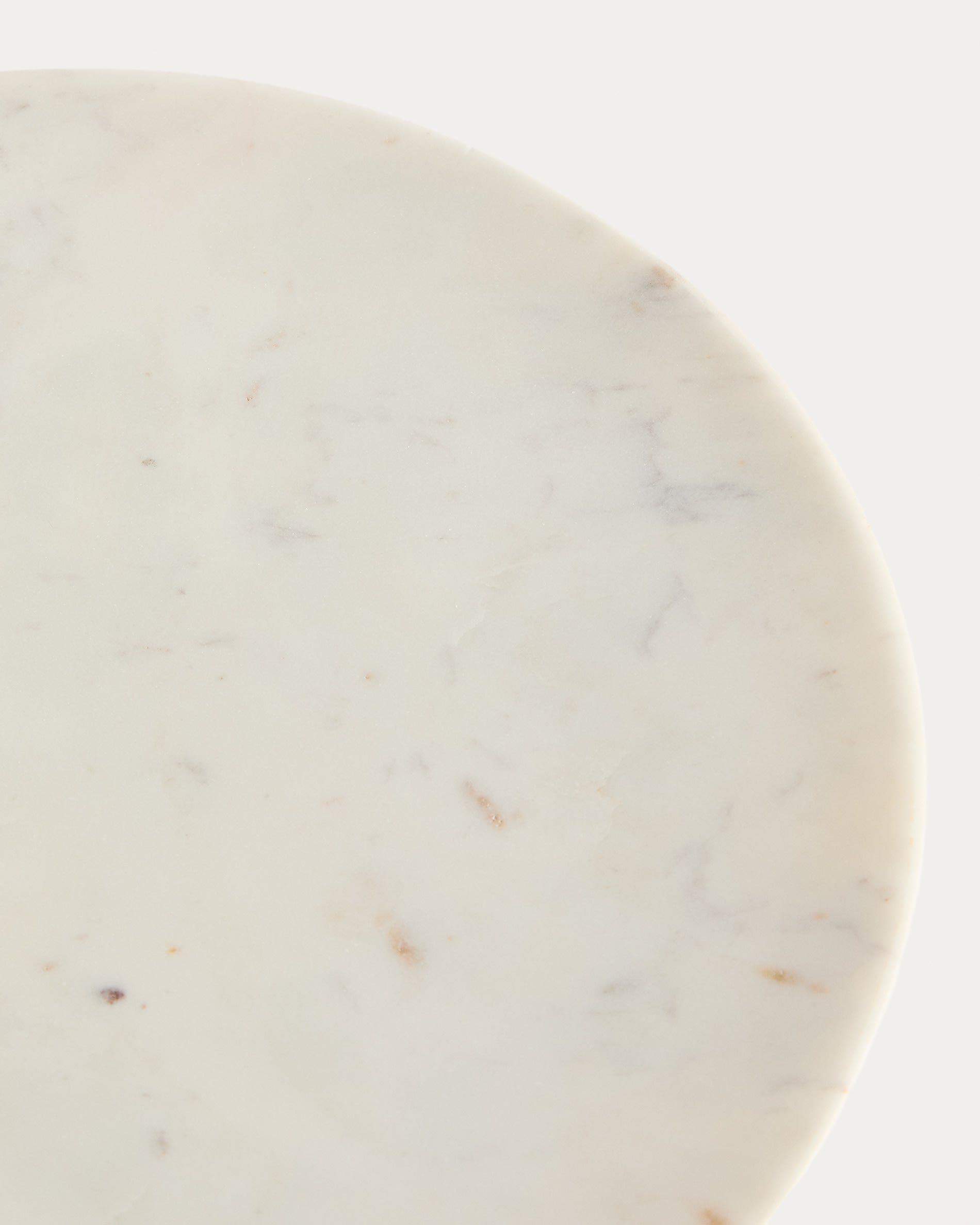 Erefi white marble flat plate