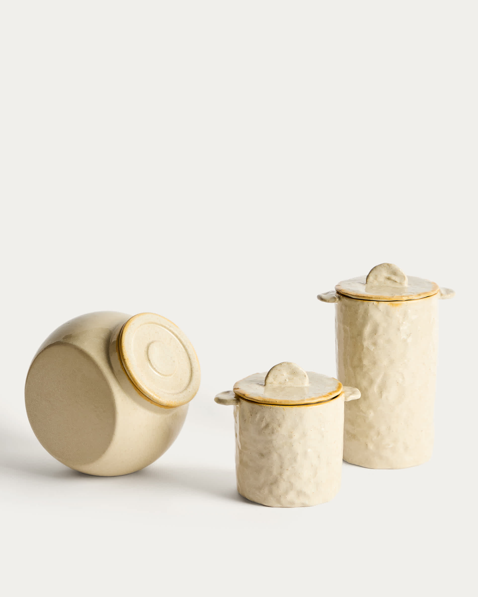 Belor white ceramic pot 13.5cm