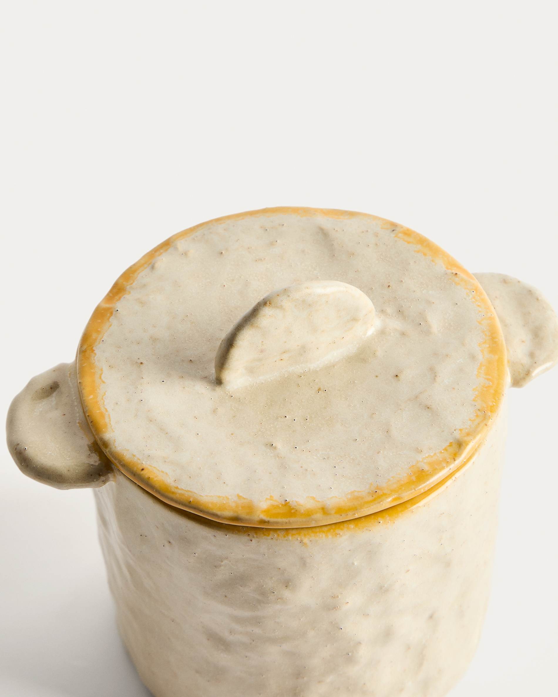 Belor white ceramic pot 13.5cm