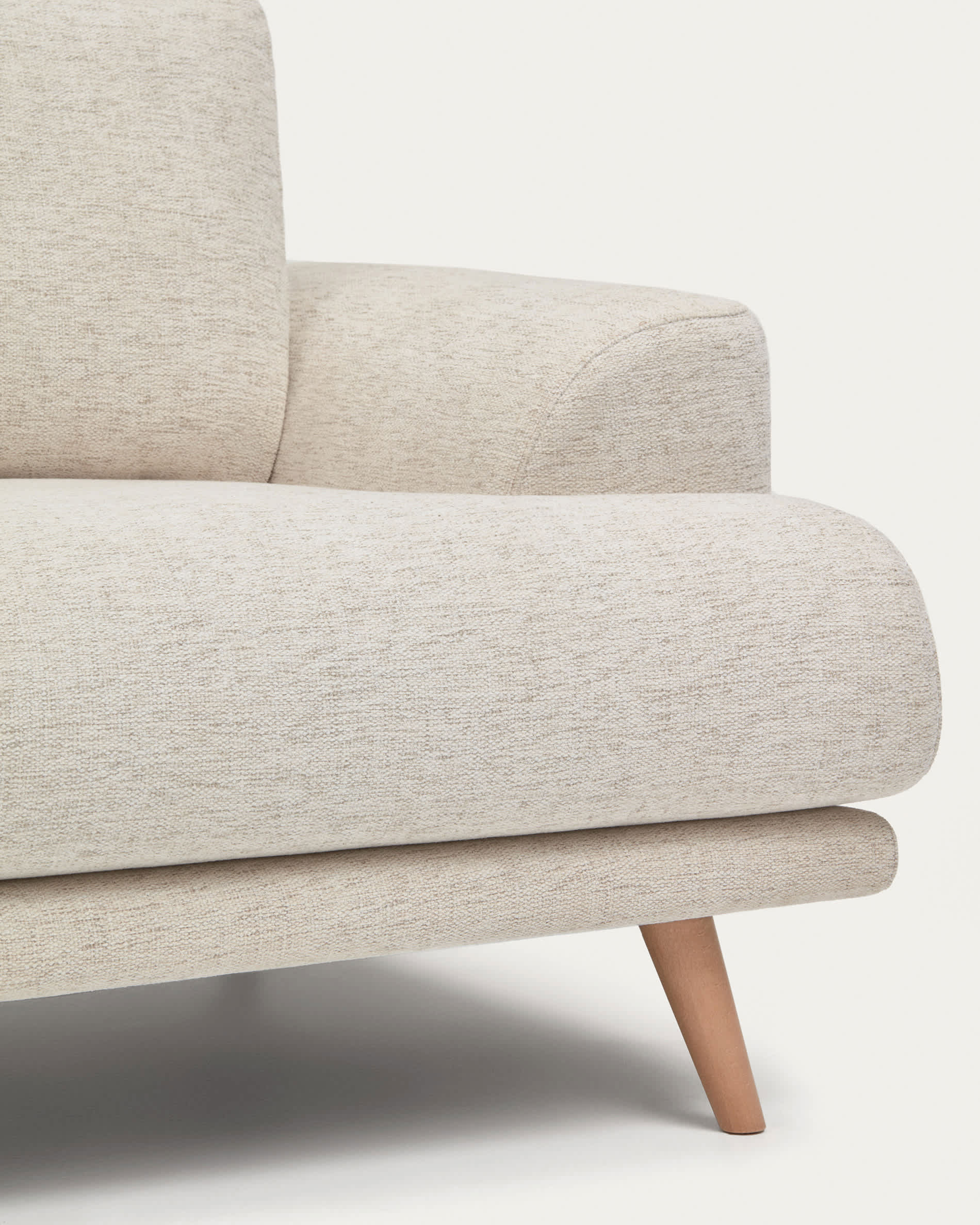 Karin 3-seater sofa in beige chenille with solid beech wood legs in natural colour finish 228 cm