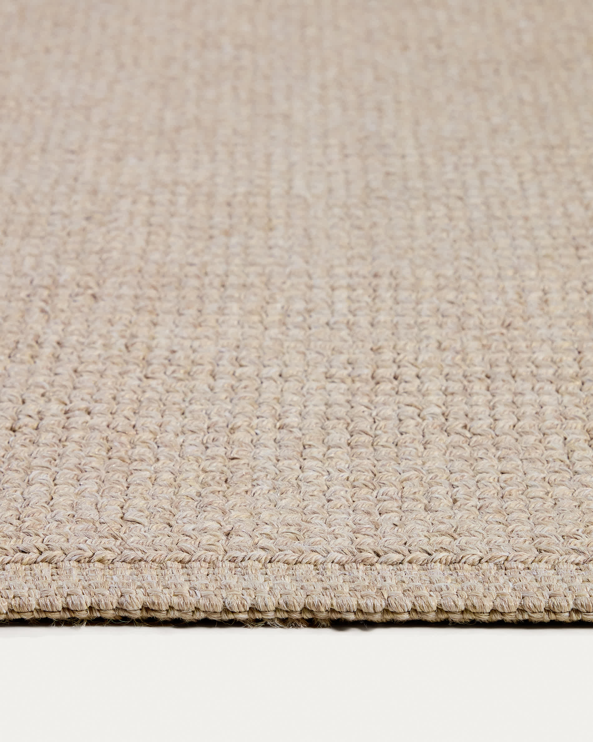 Turiane ecru synthetic fibre rug 160 x 230cm