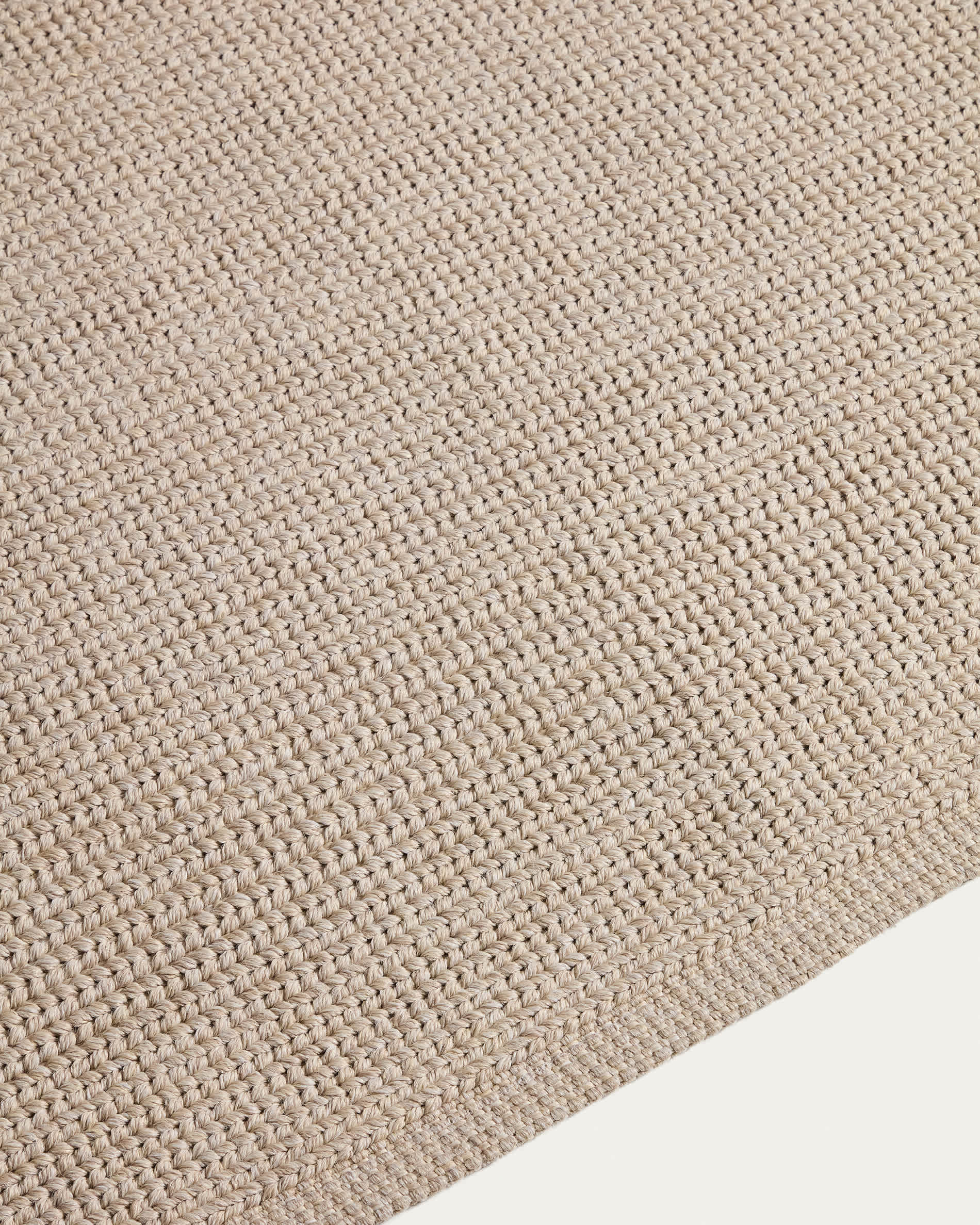 Turiane ecru synthetic fibre rug 160 x 230cm