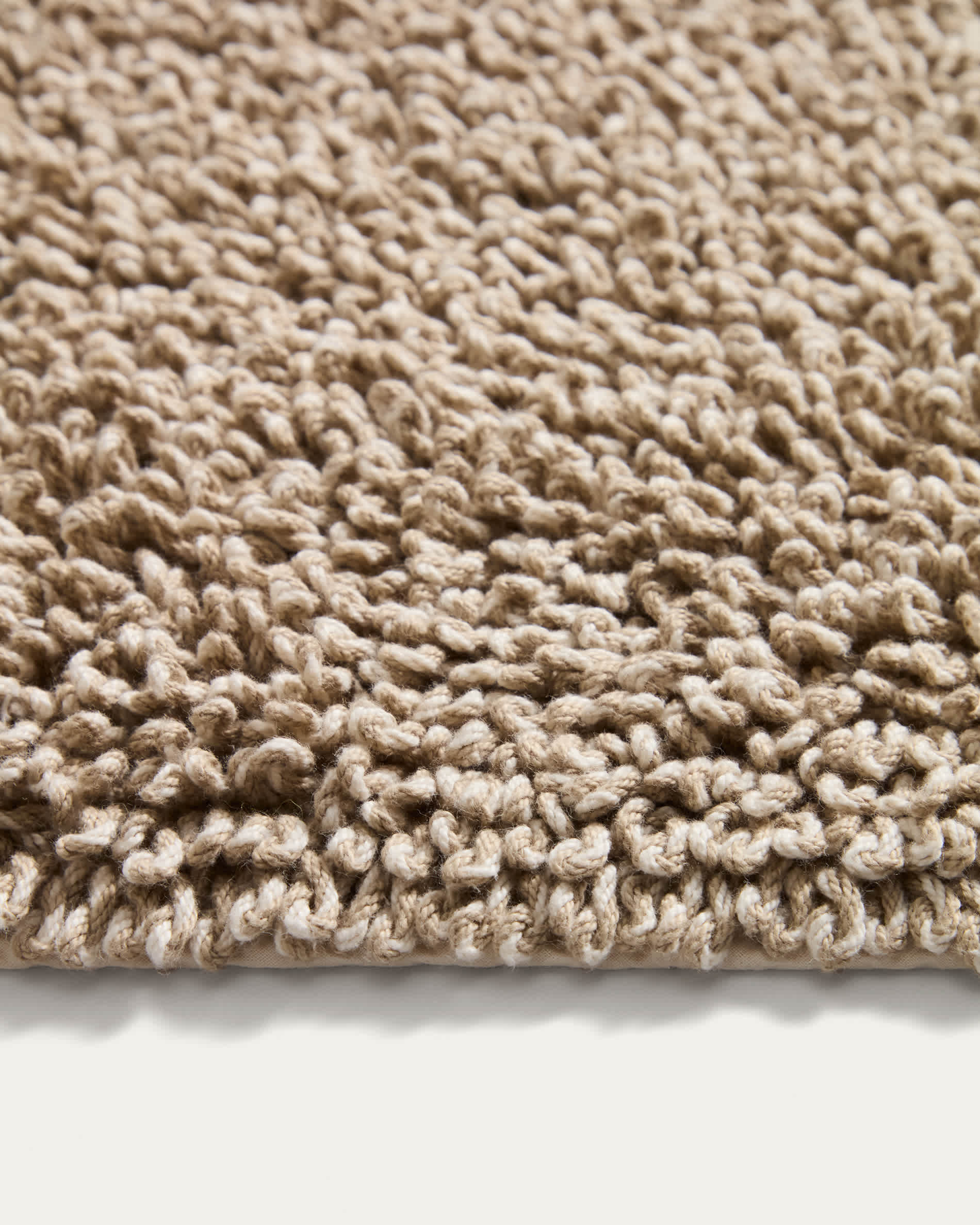 Aroia beige bouclé melange bathmat 50 x 70cm