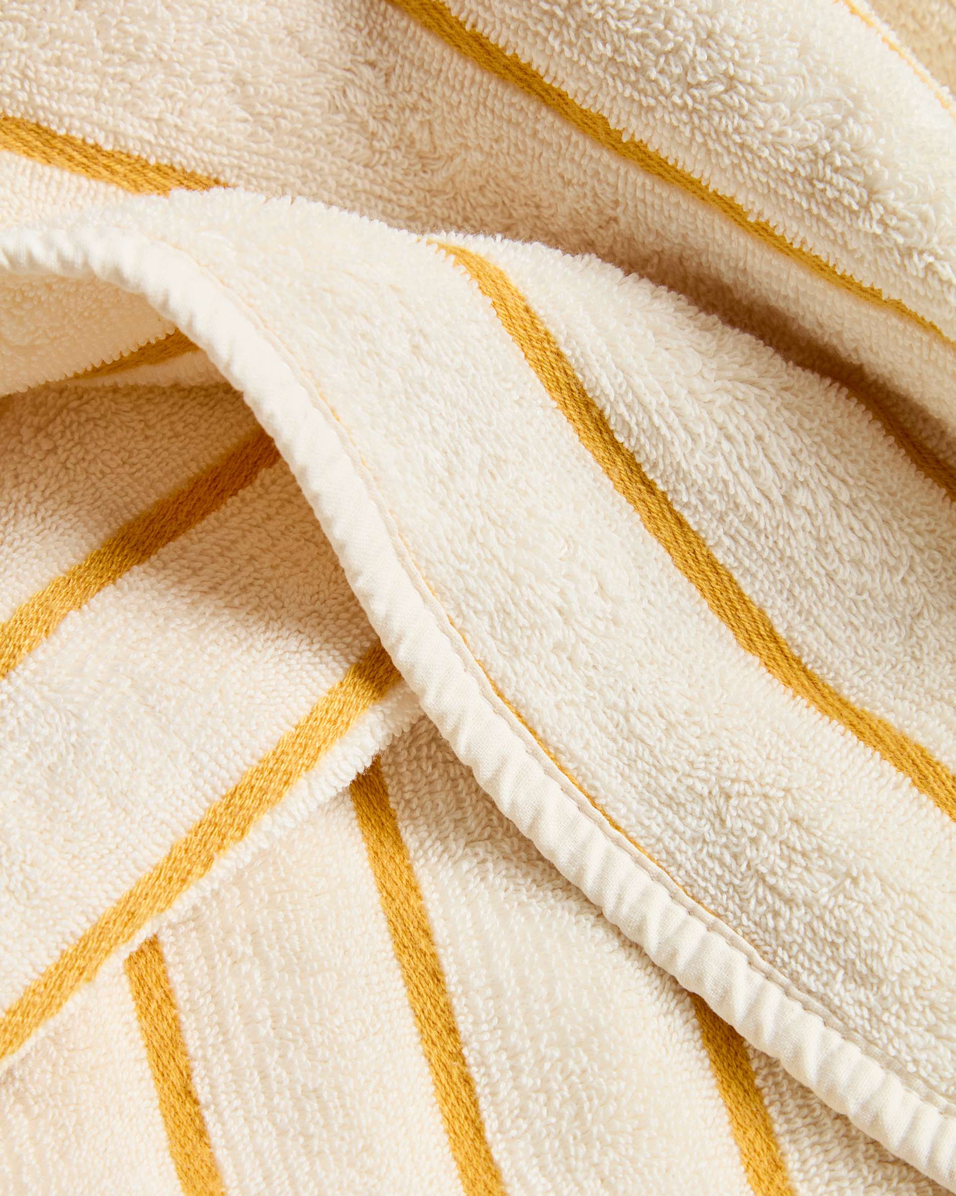 Dorane 100% cotton hand towel with yellow stripes 30 x 50cm