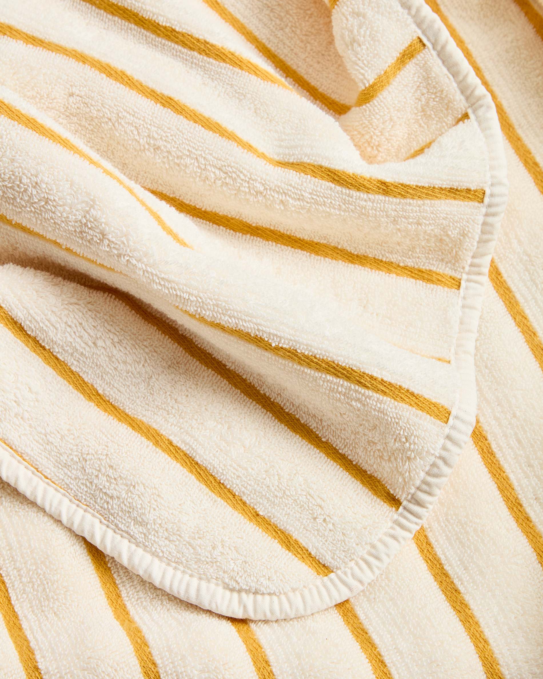 Dorane 100% cotton hand towel with yellow stripes 50 x 90cm
