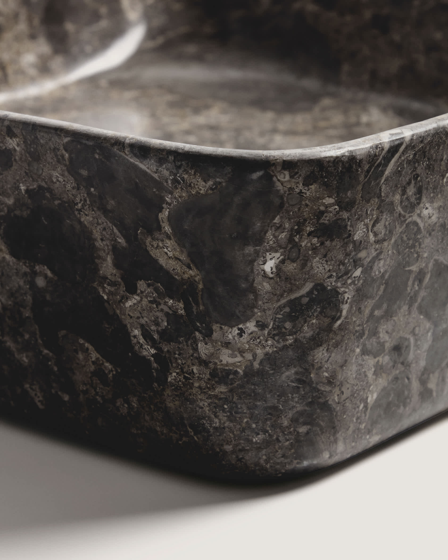 Darnen grey marble countertop washbasin 35 x 35cm
