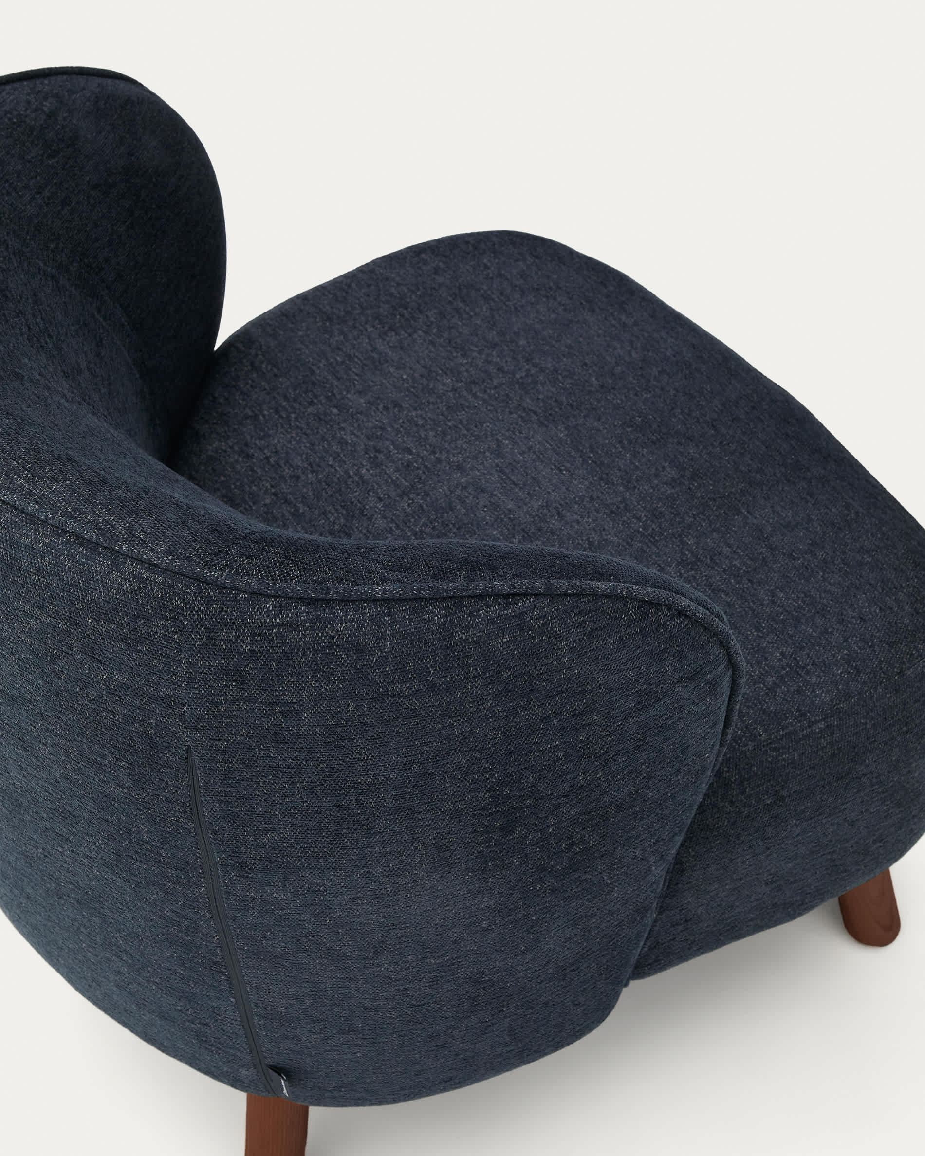 Ulit armchair in blue-grey chenille with solid ash wood legs with walnut finish