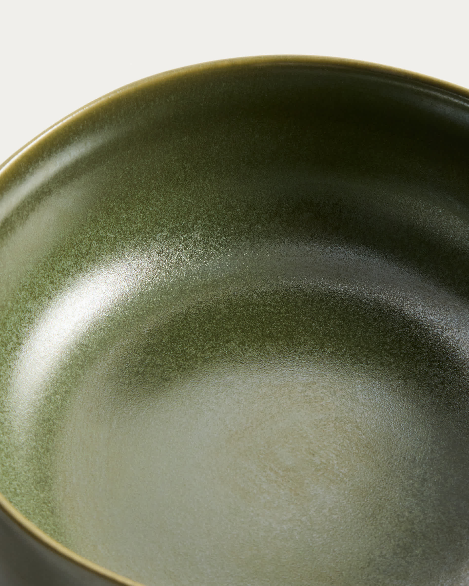 Uilo large green ceramic bowl