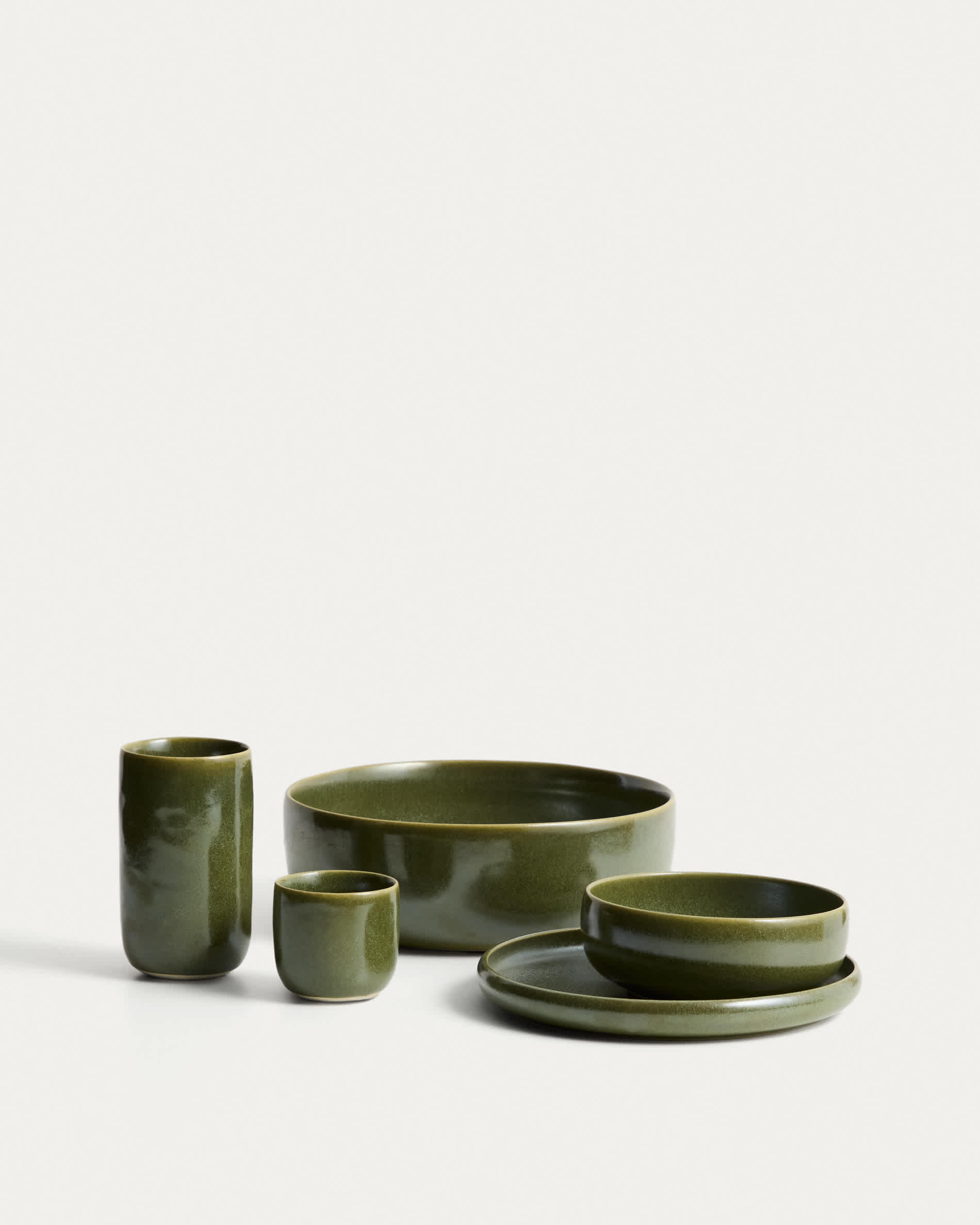 Uilo small green ceramic bowl