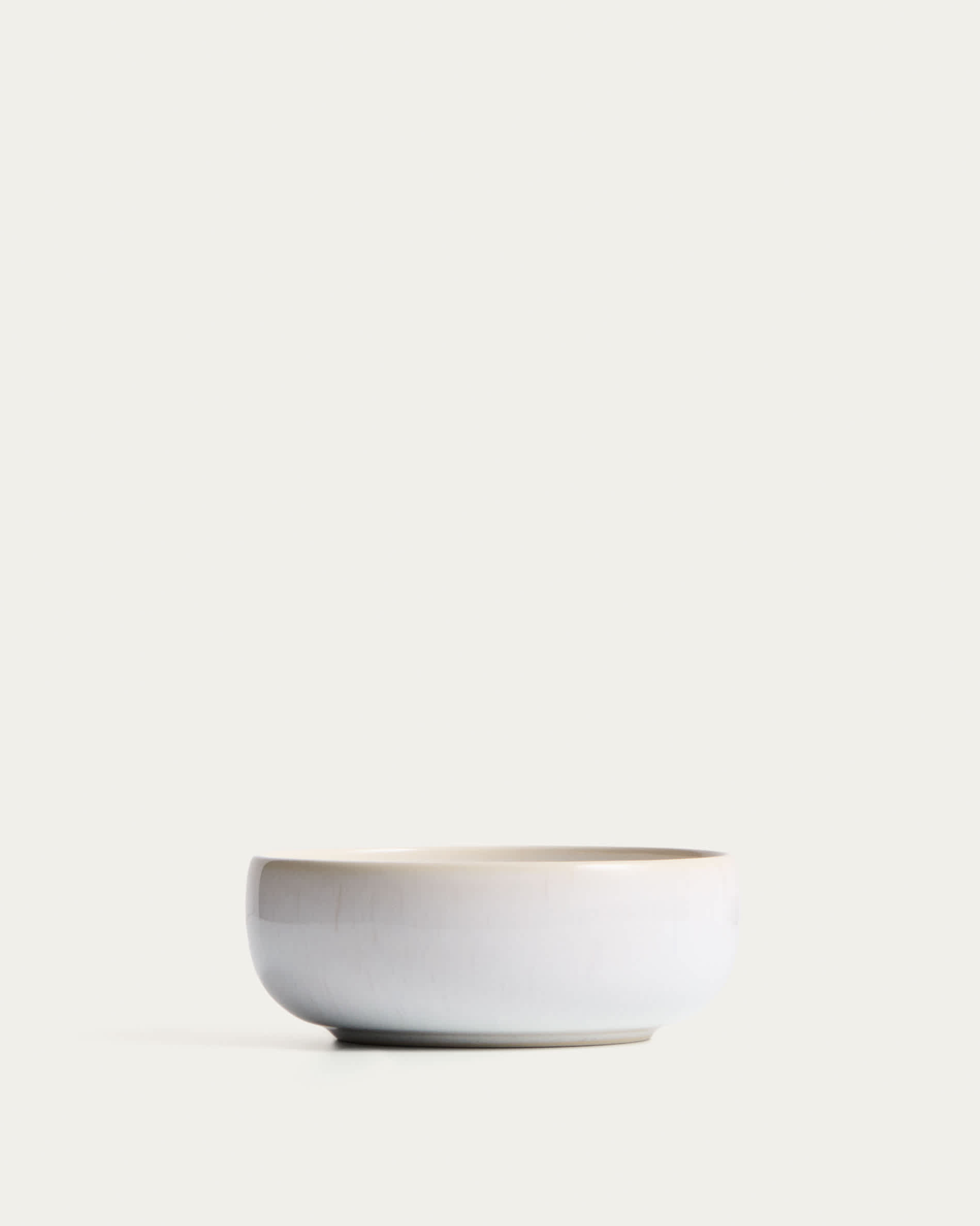Uilo white ceramic bowl