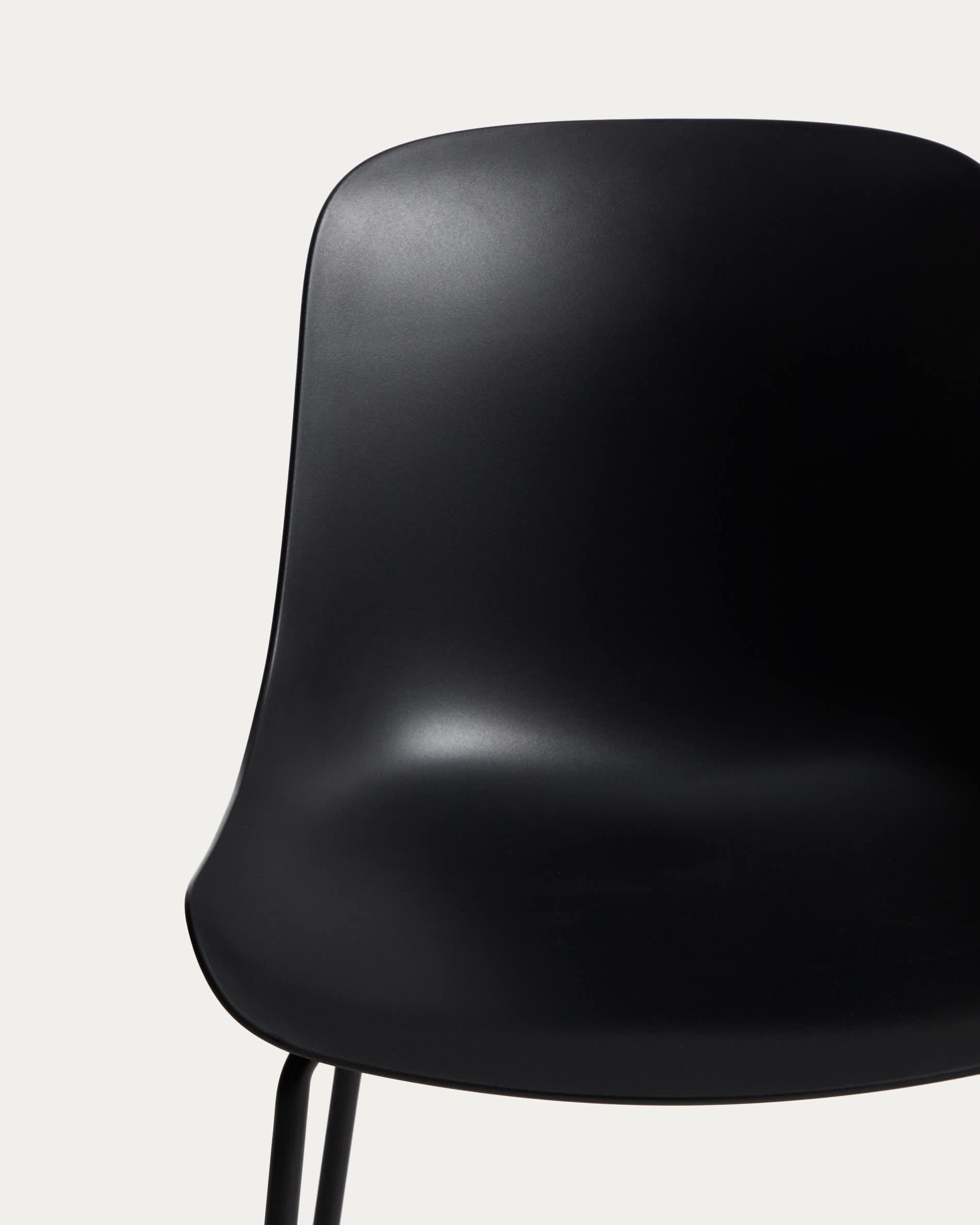 Altea black chair with black-finished steel legs