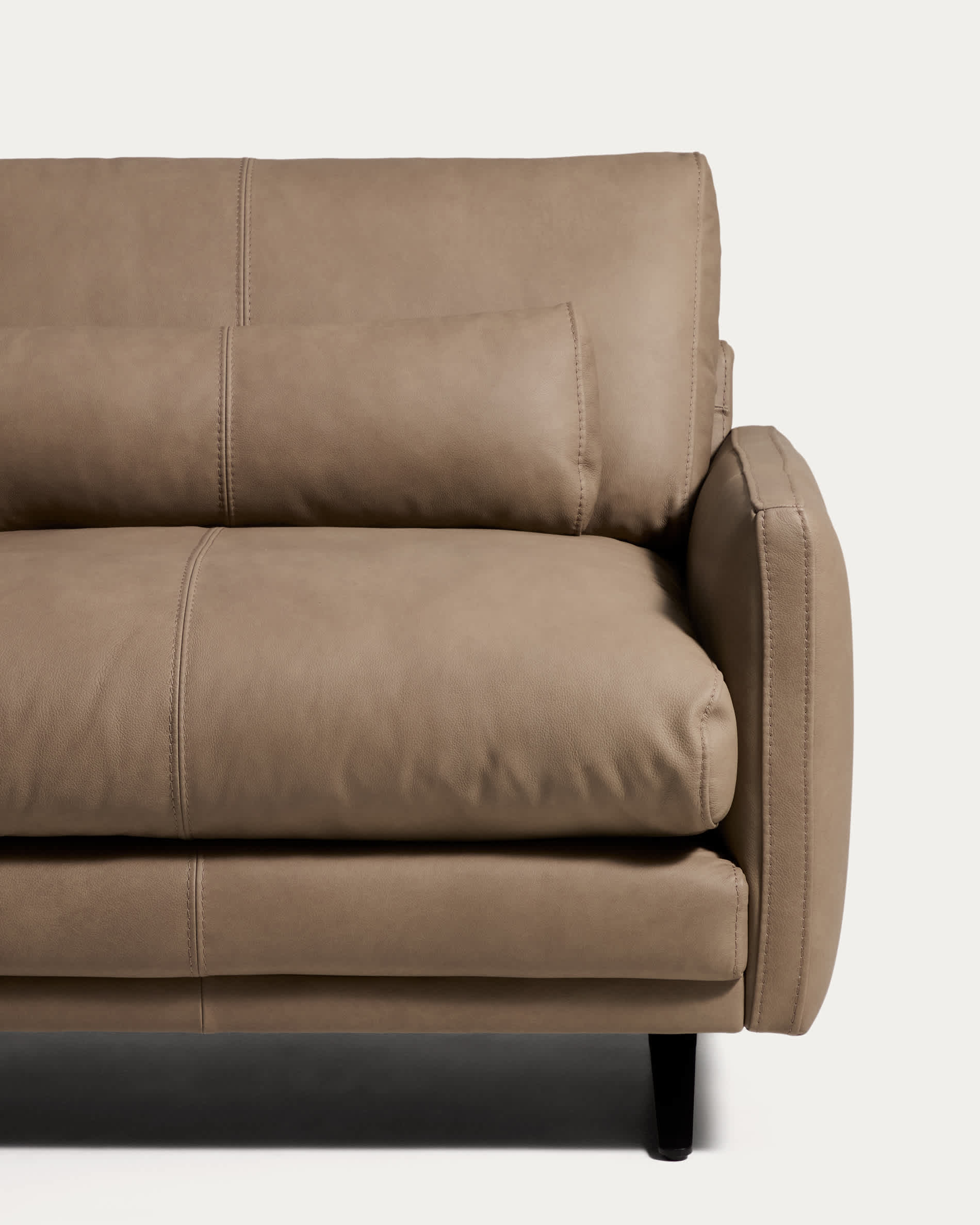 Veliro brown leather 3-seater sofa with steel legs in black finish 240cm FSC Mix Credit