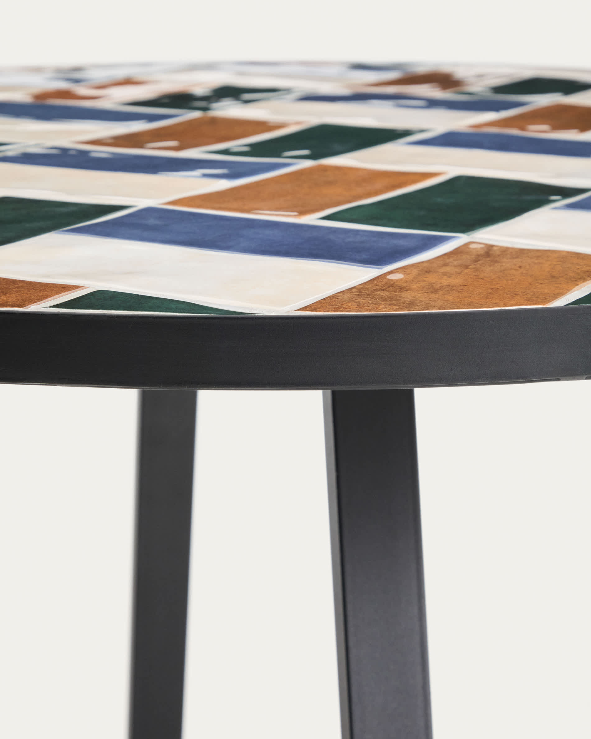 Tella round table in graphite galvanised steel with multicoloured tiles Ø90 cm