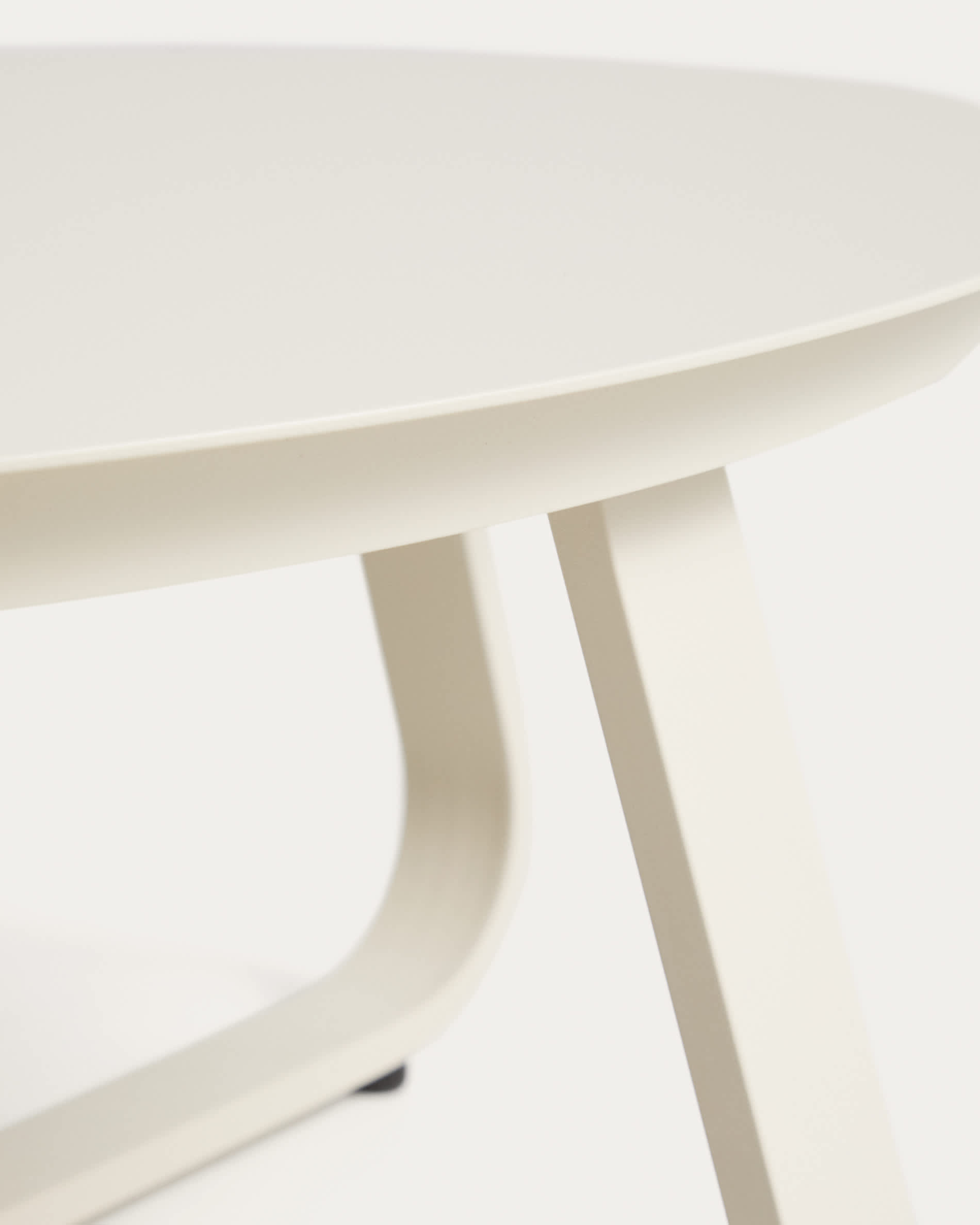 Tamaris ecru aluminium outdoor coffee table Ø80cm