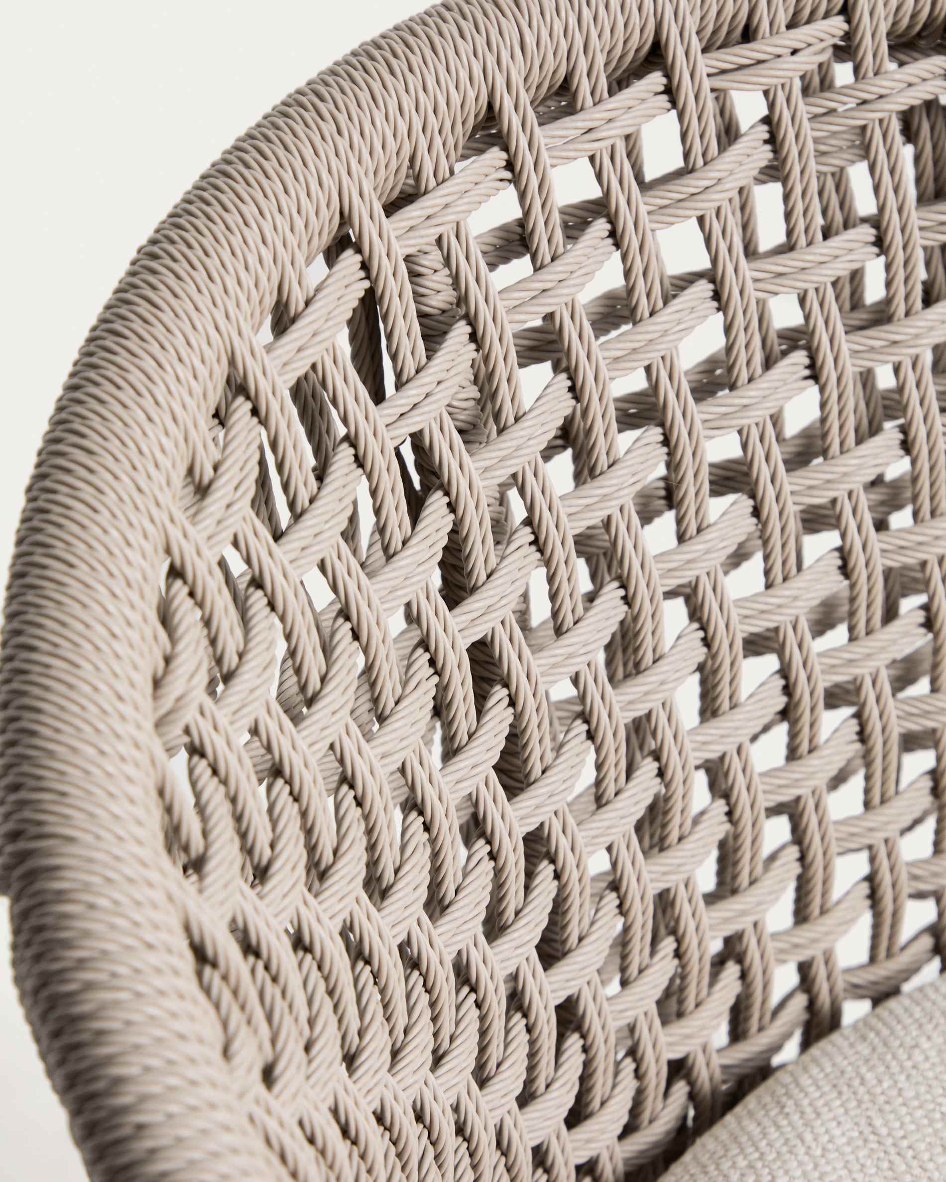 Lidario outdoor chair in wood-effect aluminium and taupe synthetic rope cord