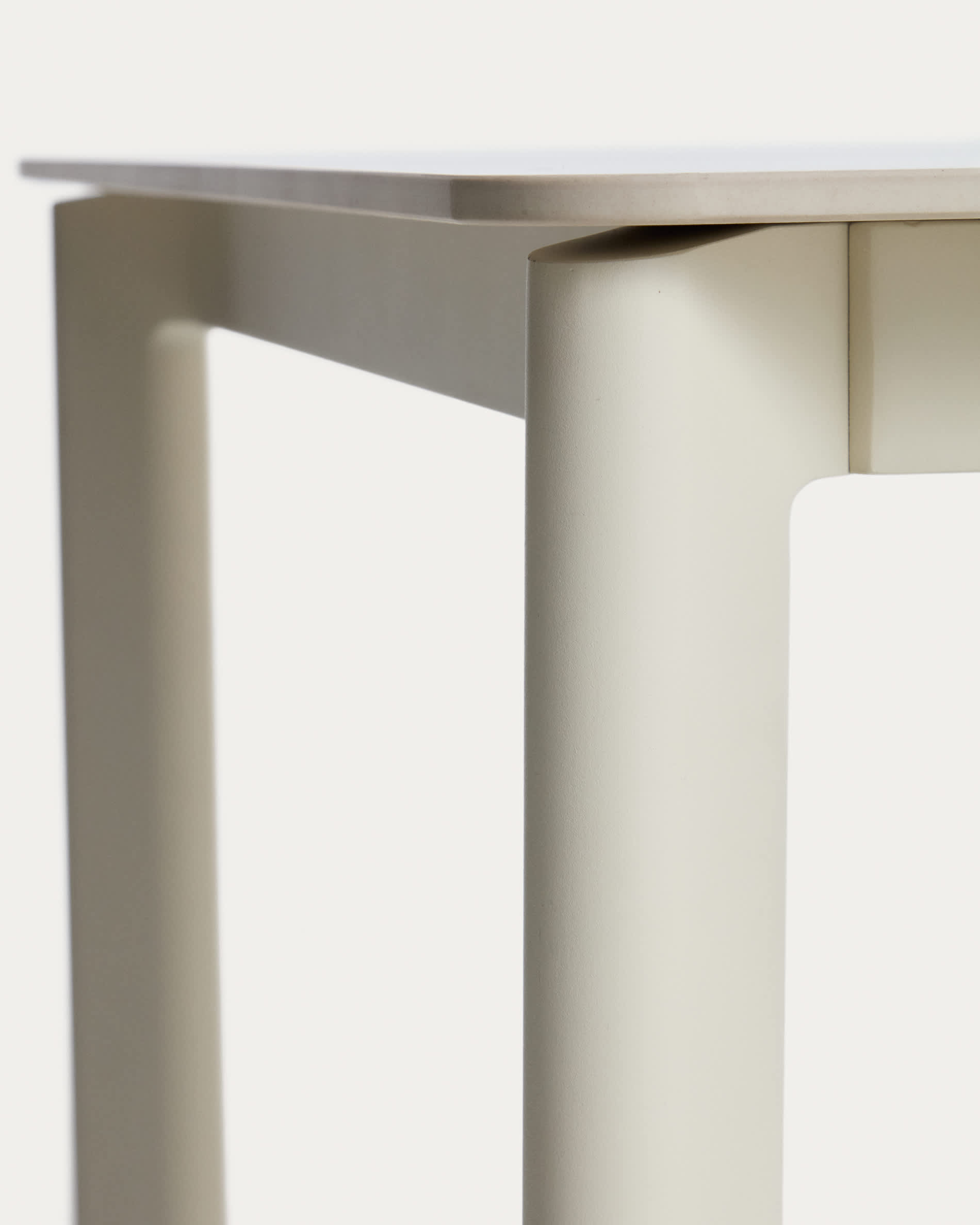 Anafi table in sintered stone and ecru aluminium 220 x 100 cm