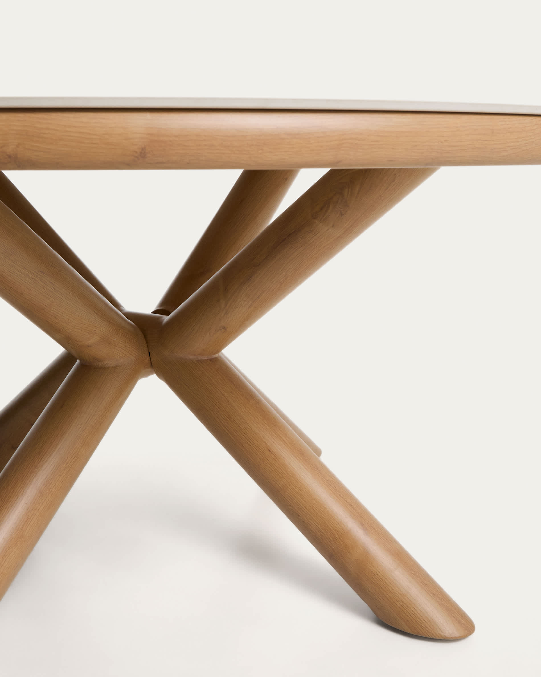 Mirtia outdoor table in wood-effect aluminium and ecru sintered stone Ø 148cm