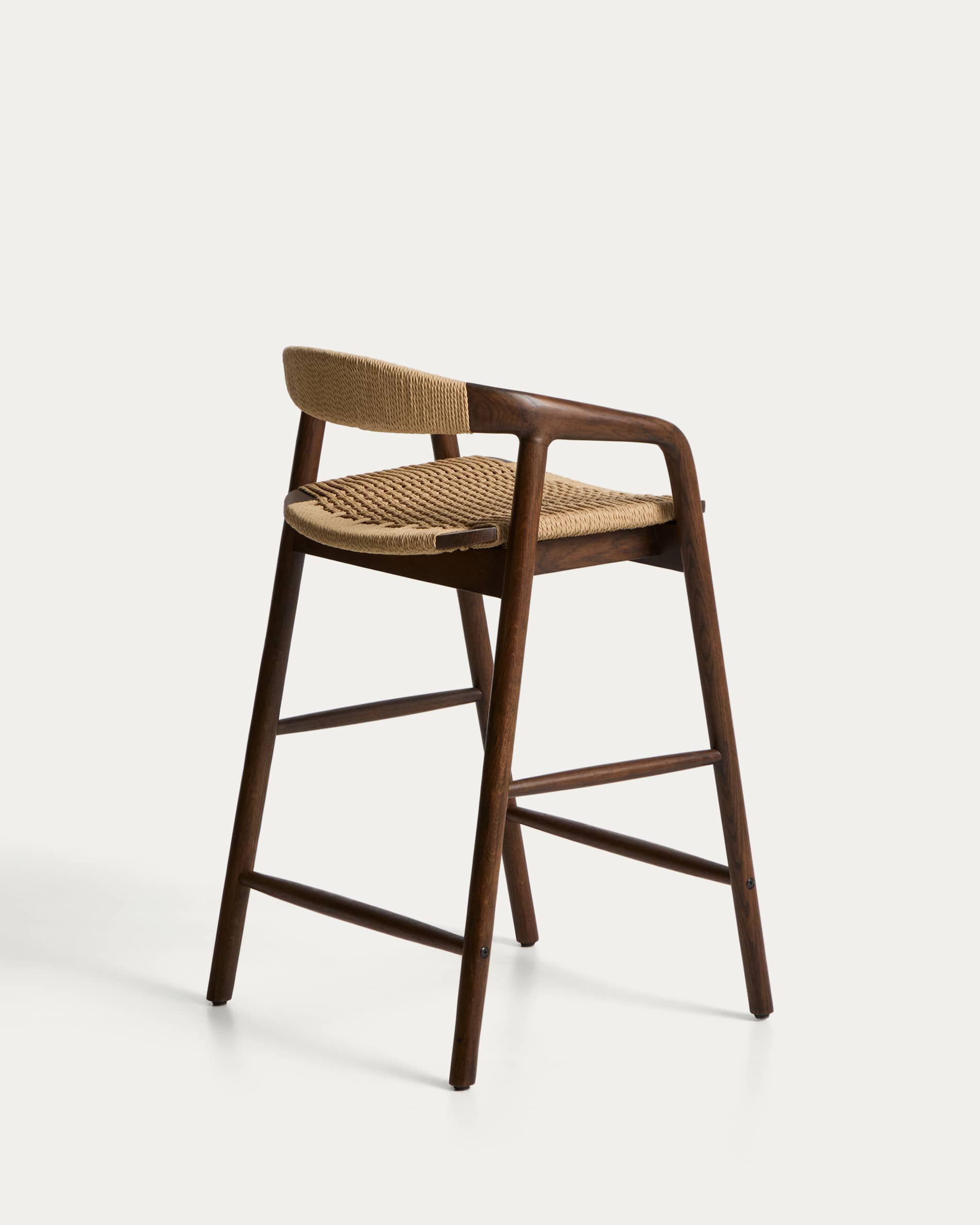 Derile stool in solid oak wood with walnut finish and beige paper rope cord FSC Mix Credit 65 cm