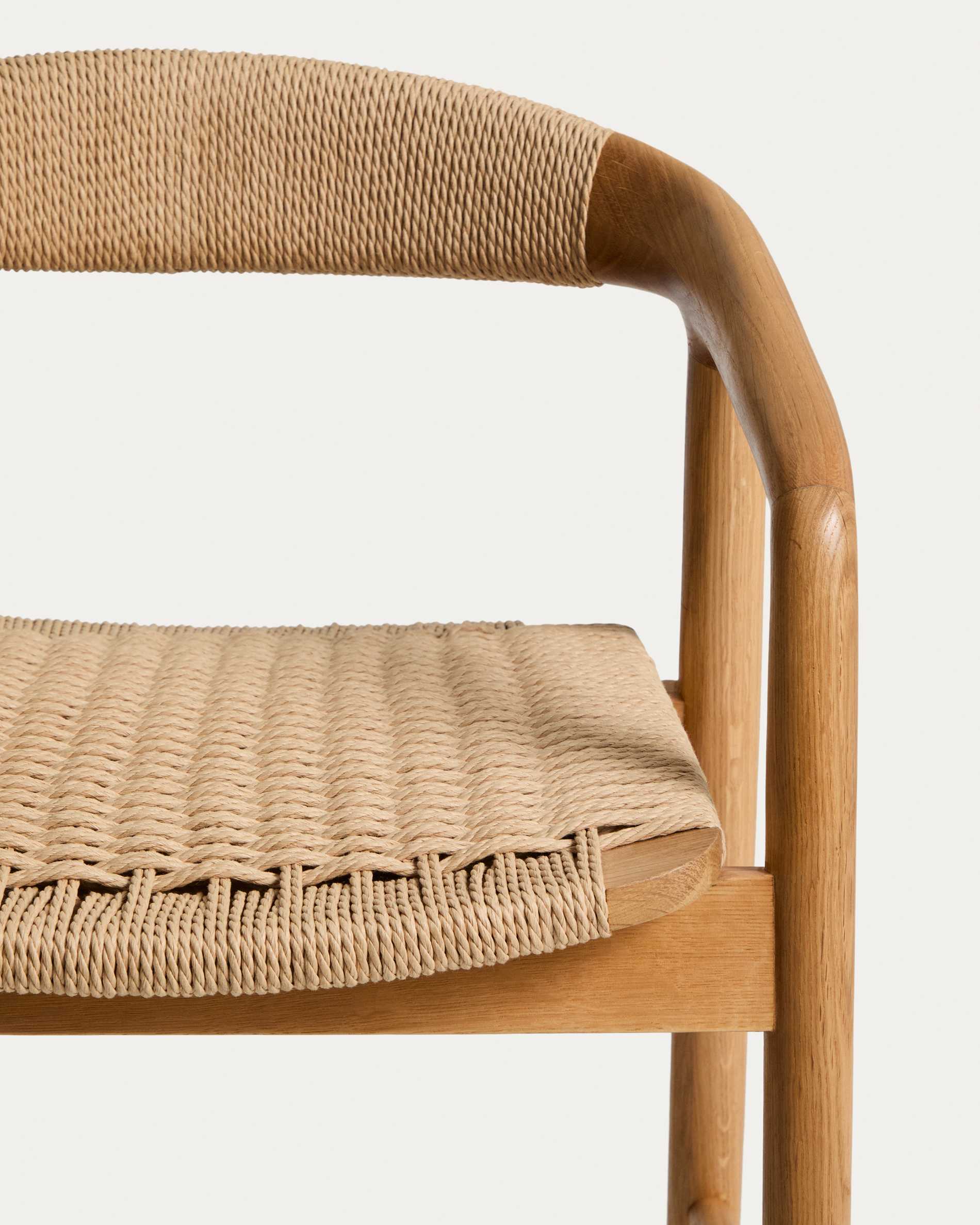 Derile stool in solid oak wood with natural-tone finish and beige paper rope cord FSC Mix Credit 65 cm