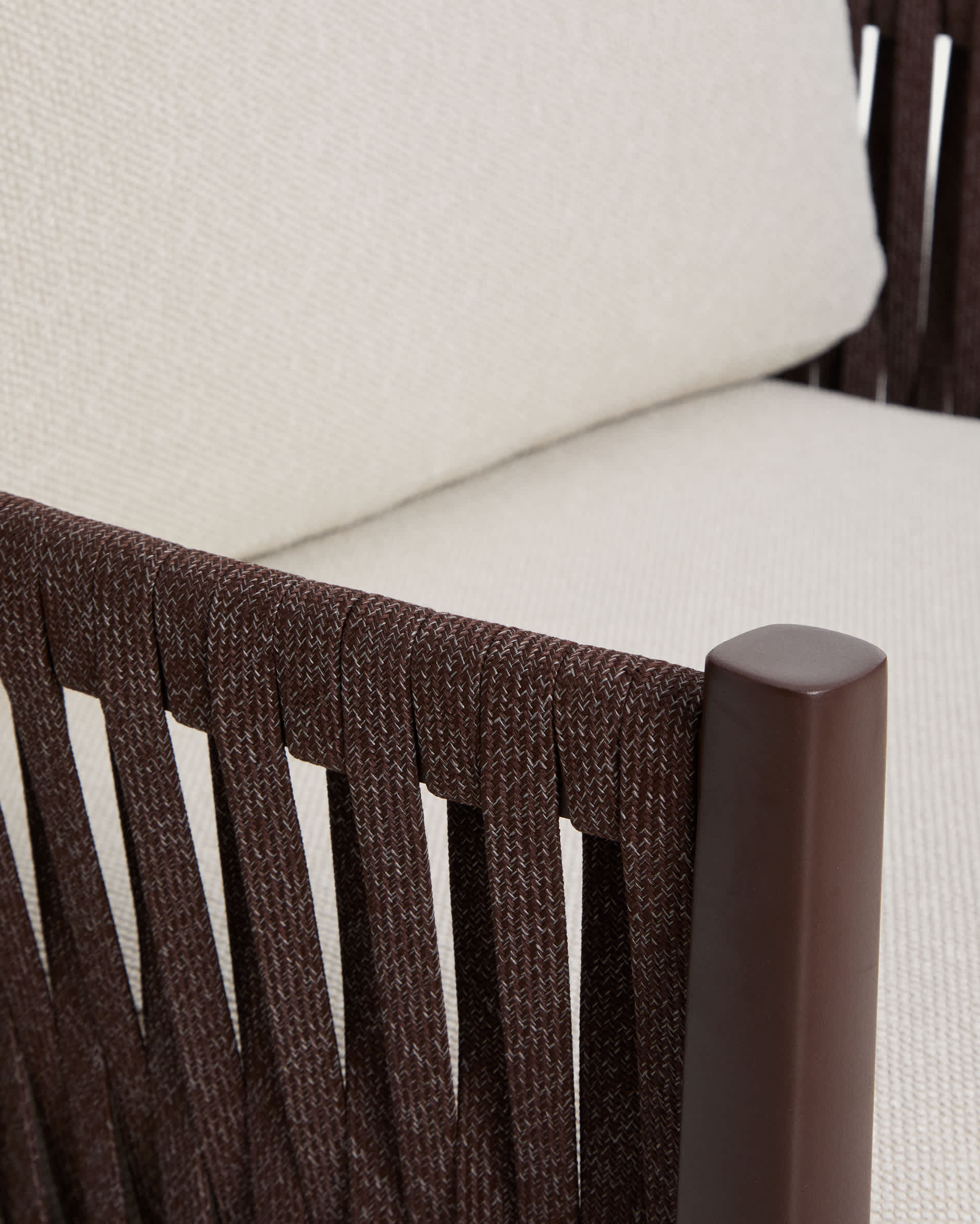 Aleria set with 3-seater sofa, 2 armchairs and coffee table in brown aluminium and synthetic rope cord