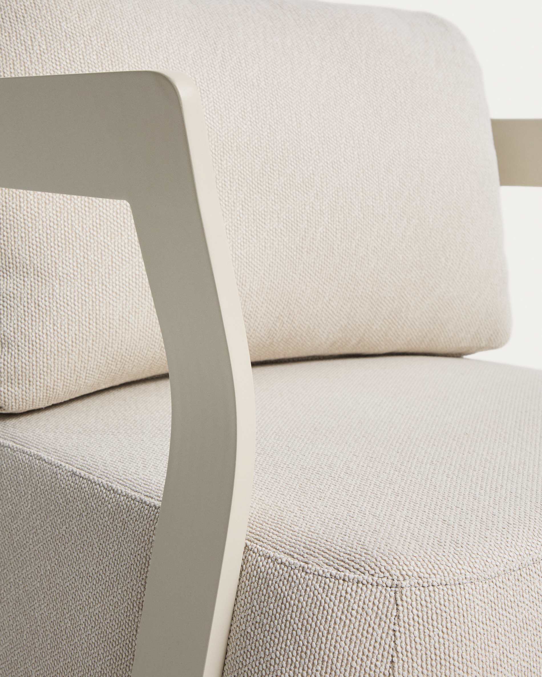 Tamaris ecru aluminium outdoor armchair